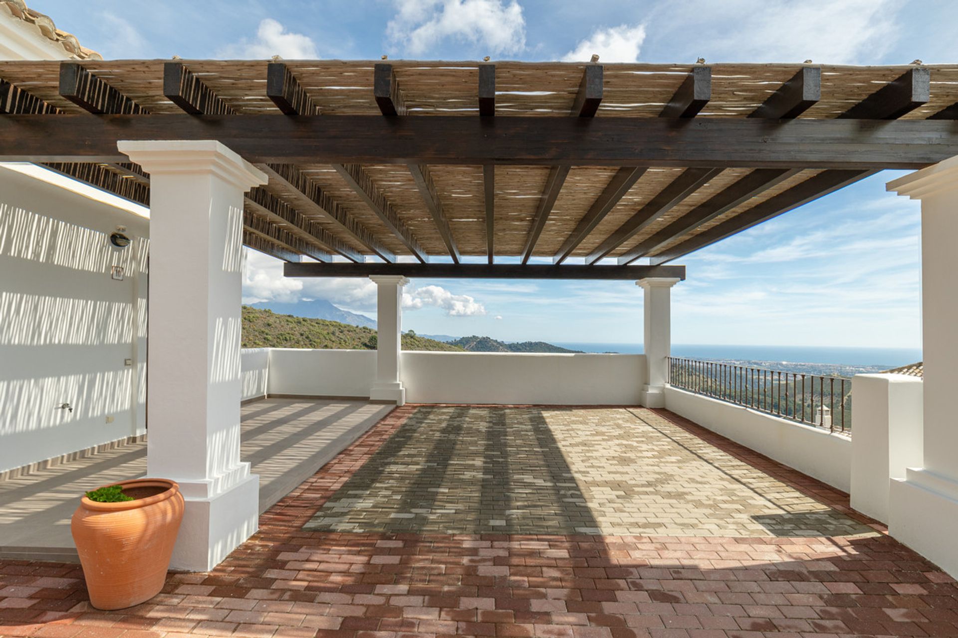 House in Benahavís, Andalusia 11729831