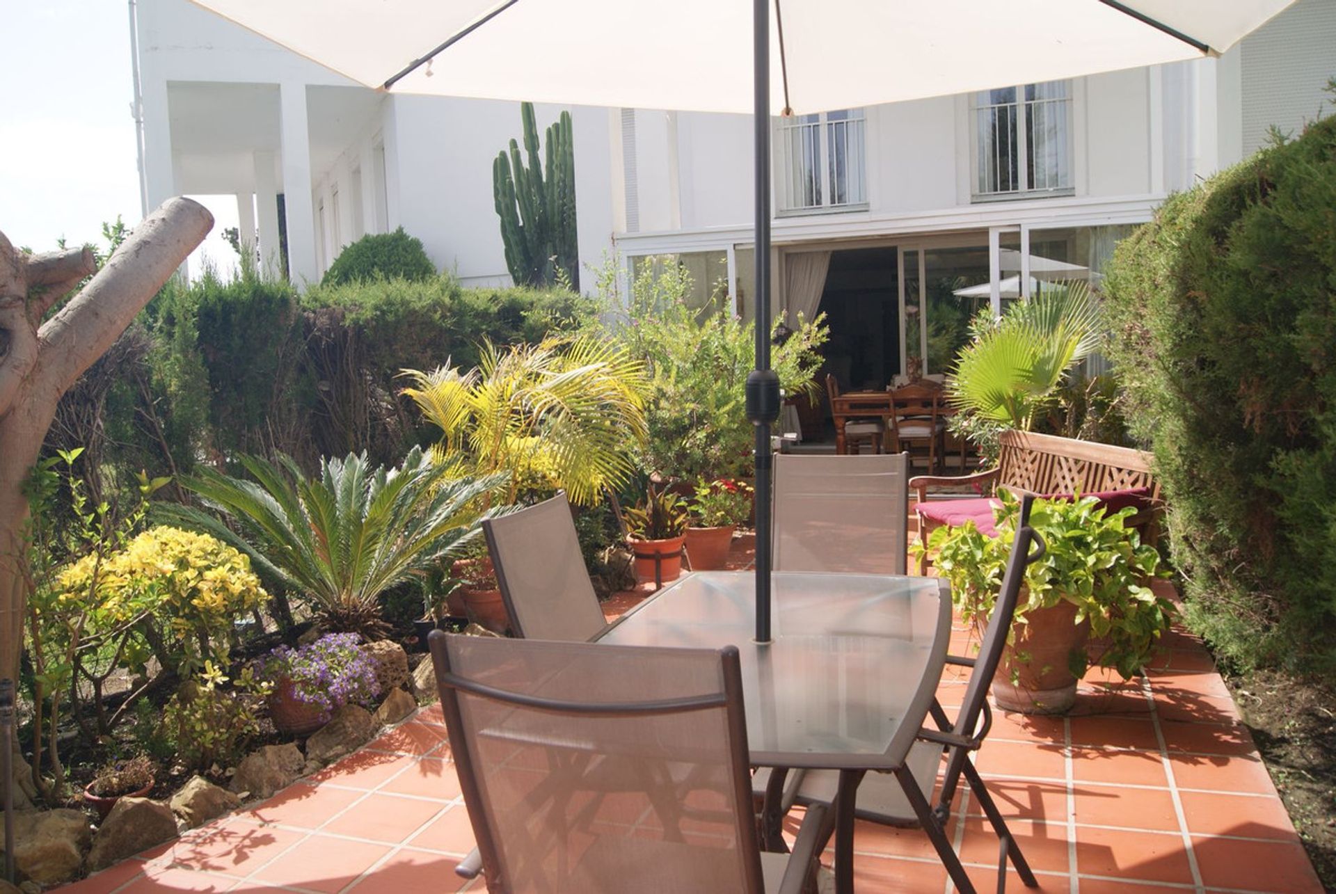 Condominium dans Bel-Air, Andalucía 11730575