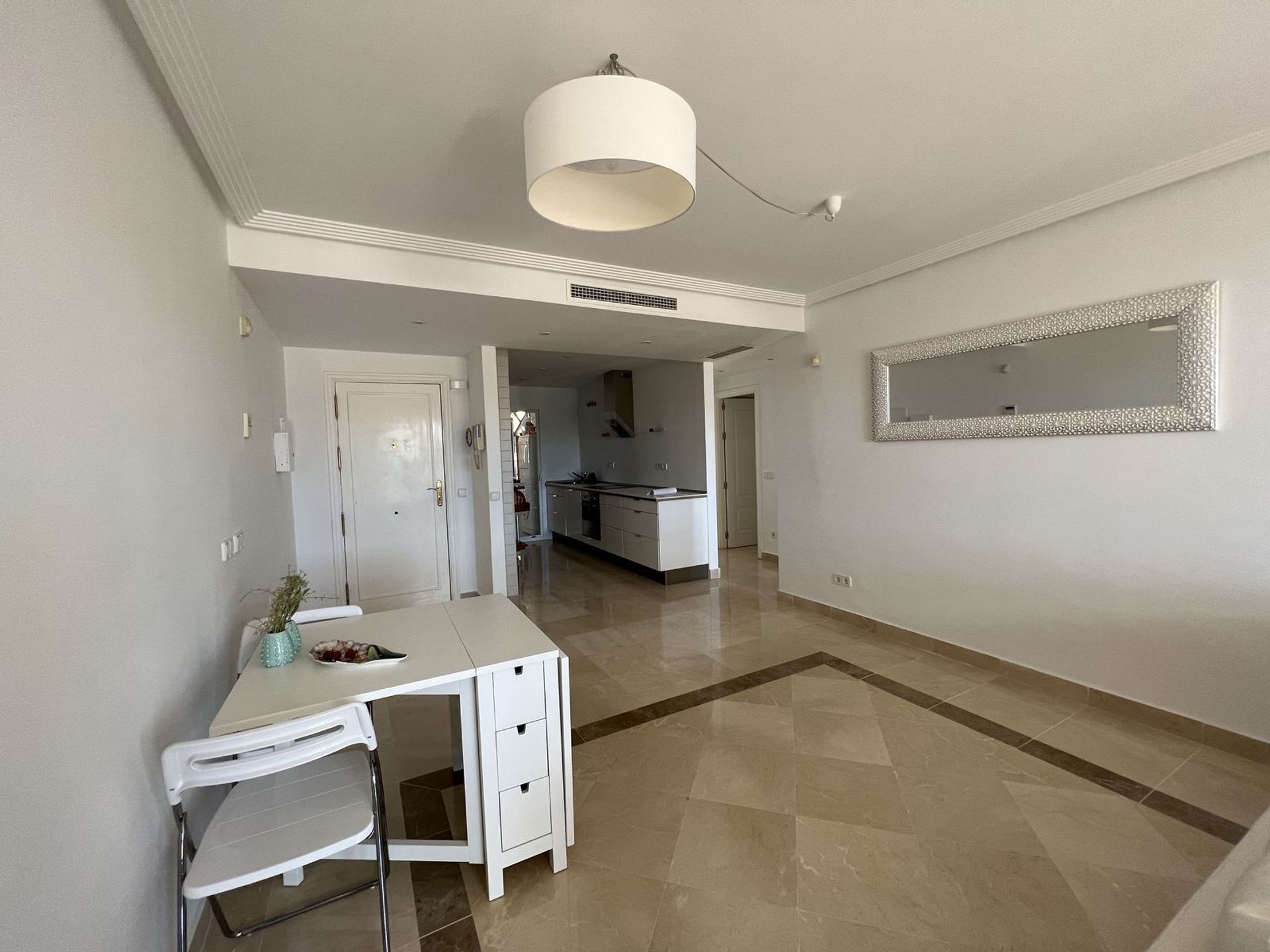 Condominio en Málaga, Andalusia 11730579