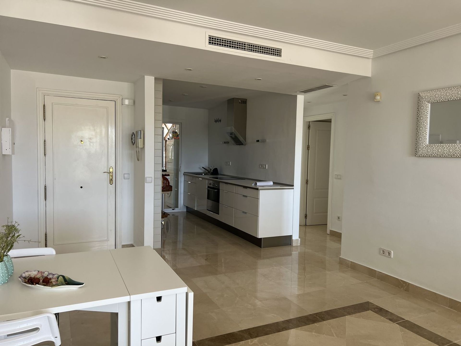 Condominio en Málaga, Andalusia 11730579