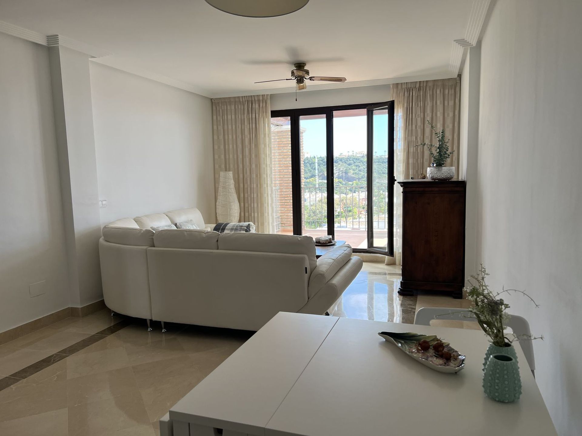 Condominio en Málaga, Andalusia 11730579