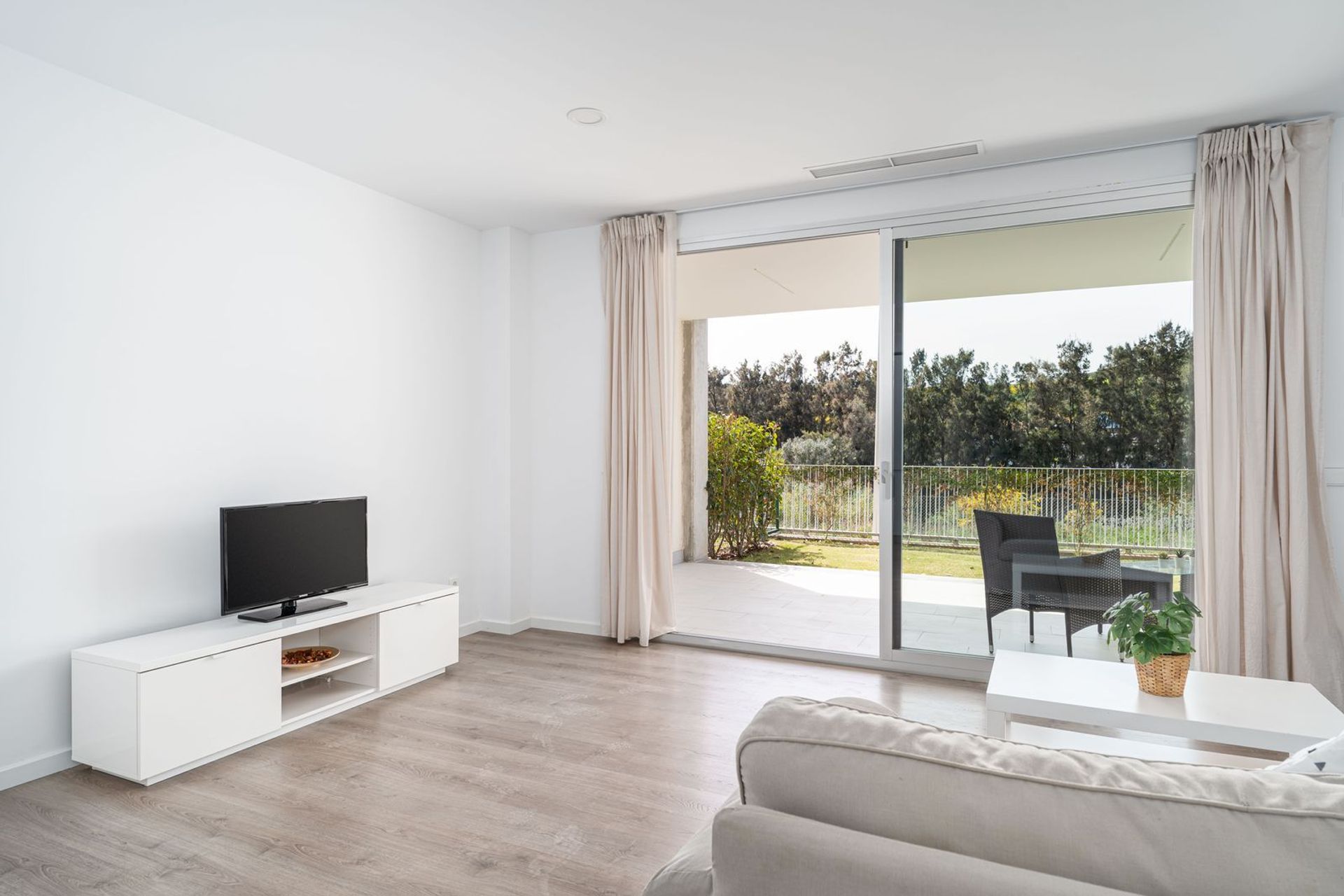 Condominio en Estepona, Andalucía 11730811