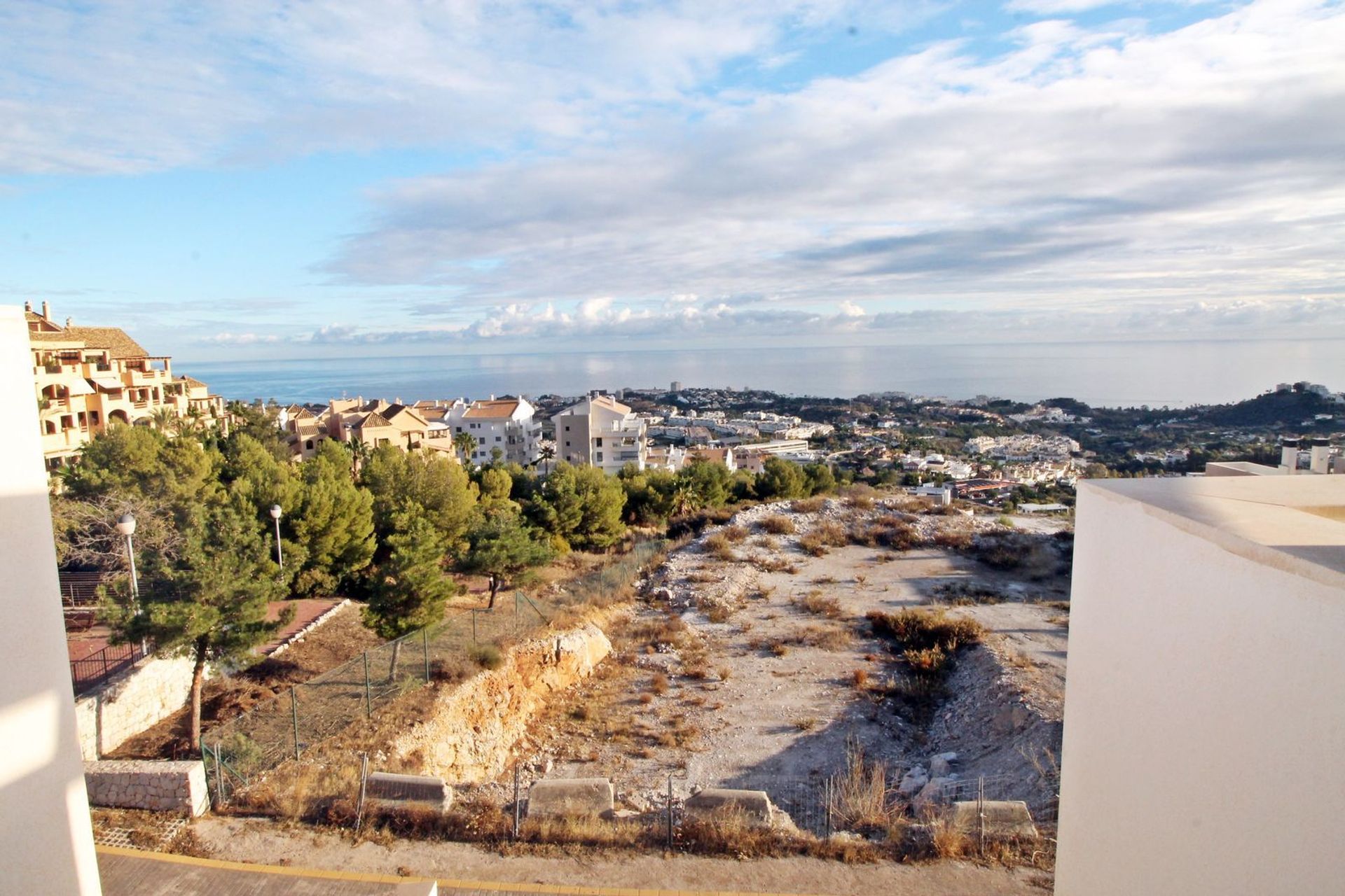 rumah dalam Benalmádena, Andalusia 11730943