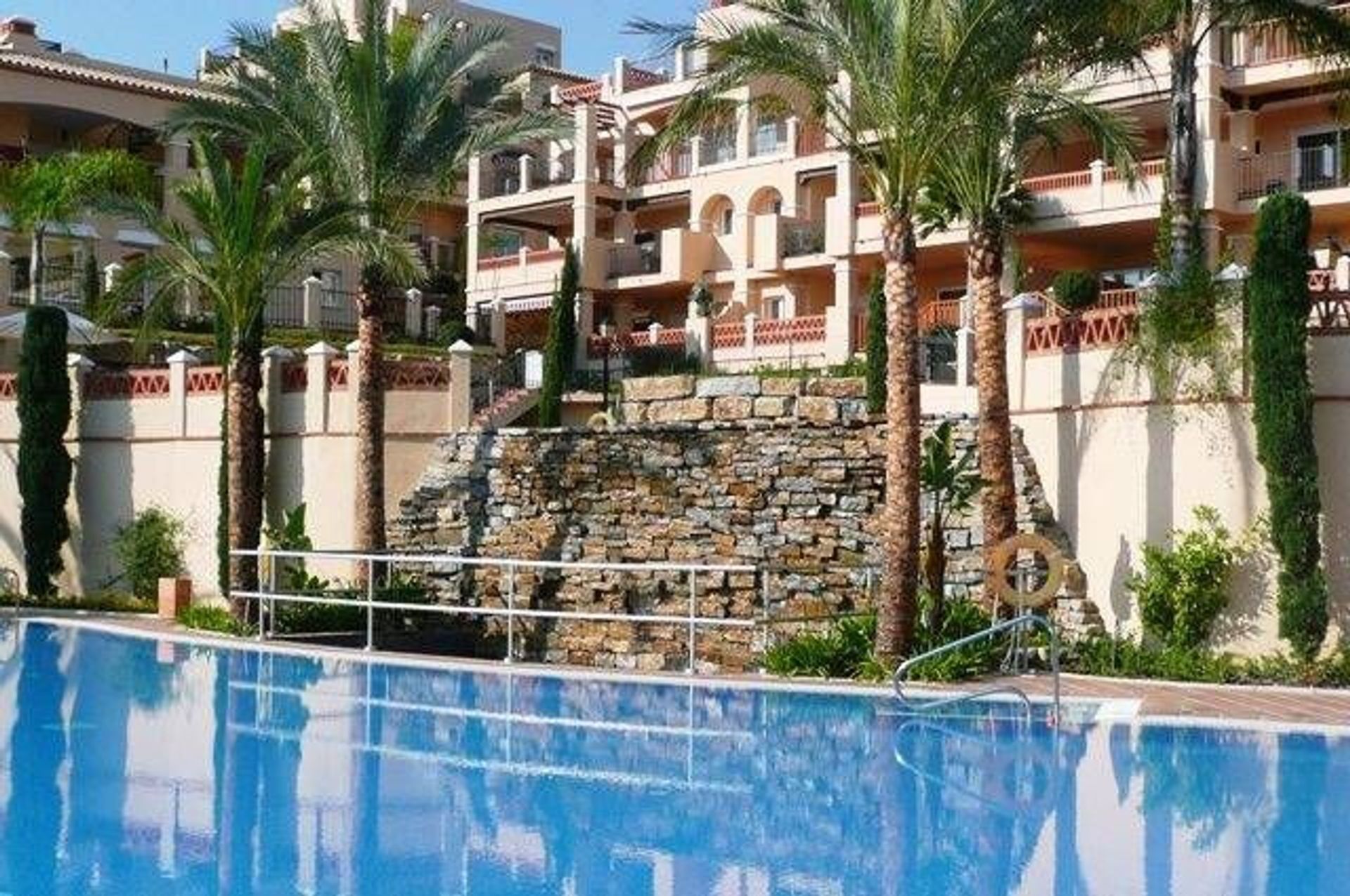 Condominium dans La Atalaya, Andalucía 11731059