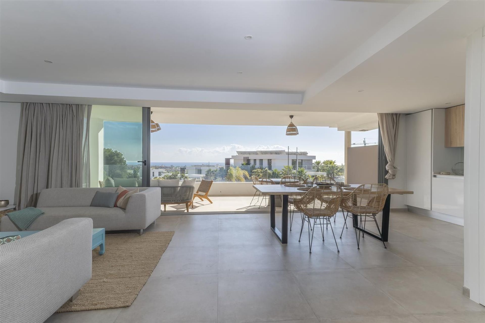 Condominium dans Estepona, Andalusia 11732056