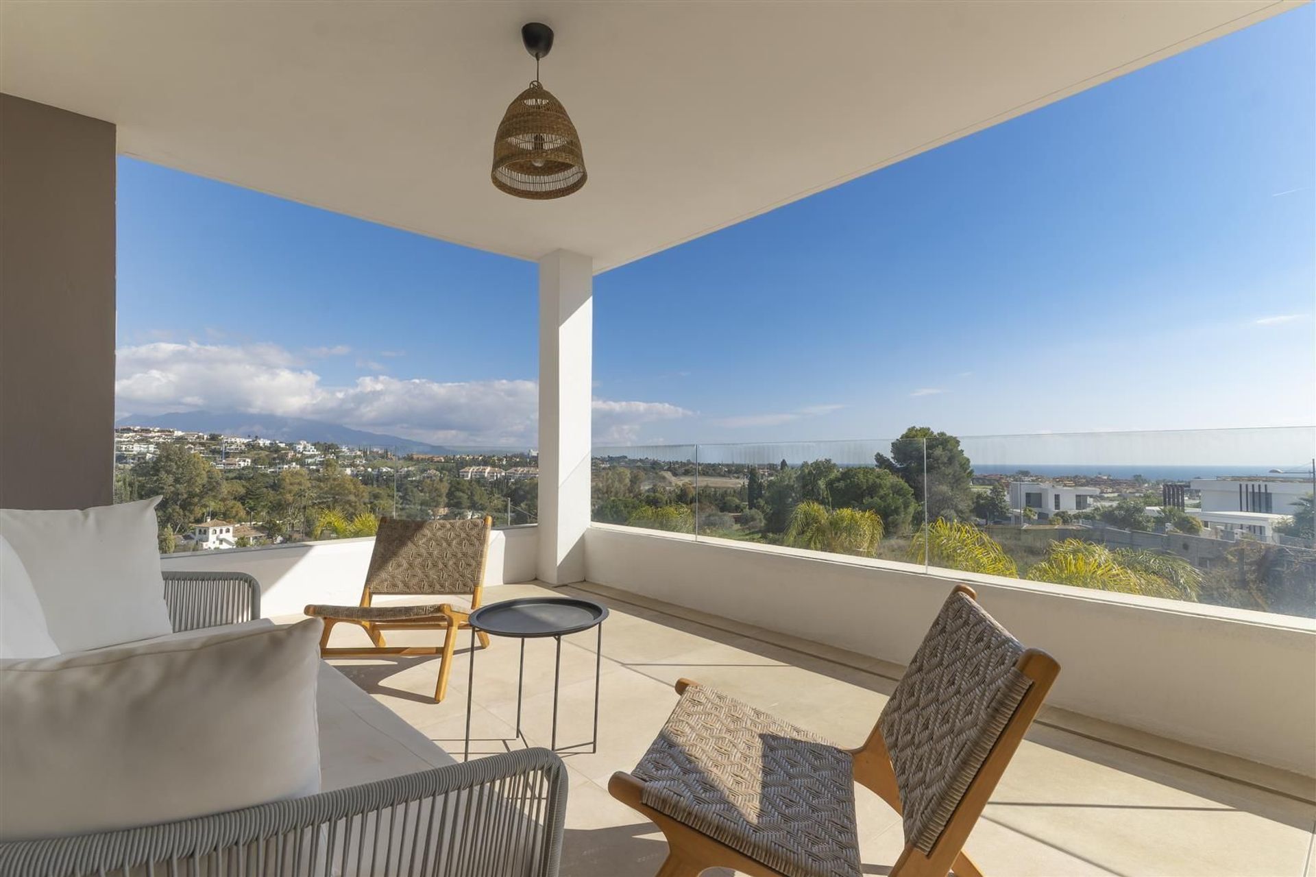 Condominium dans Estepona, Andalusia 11732056