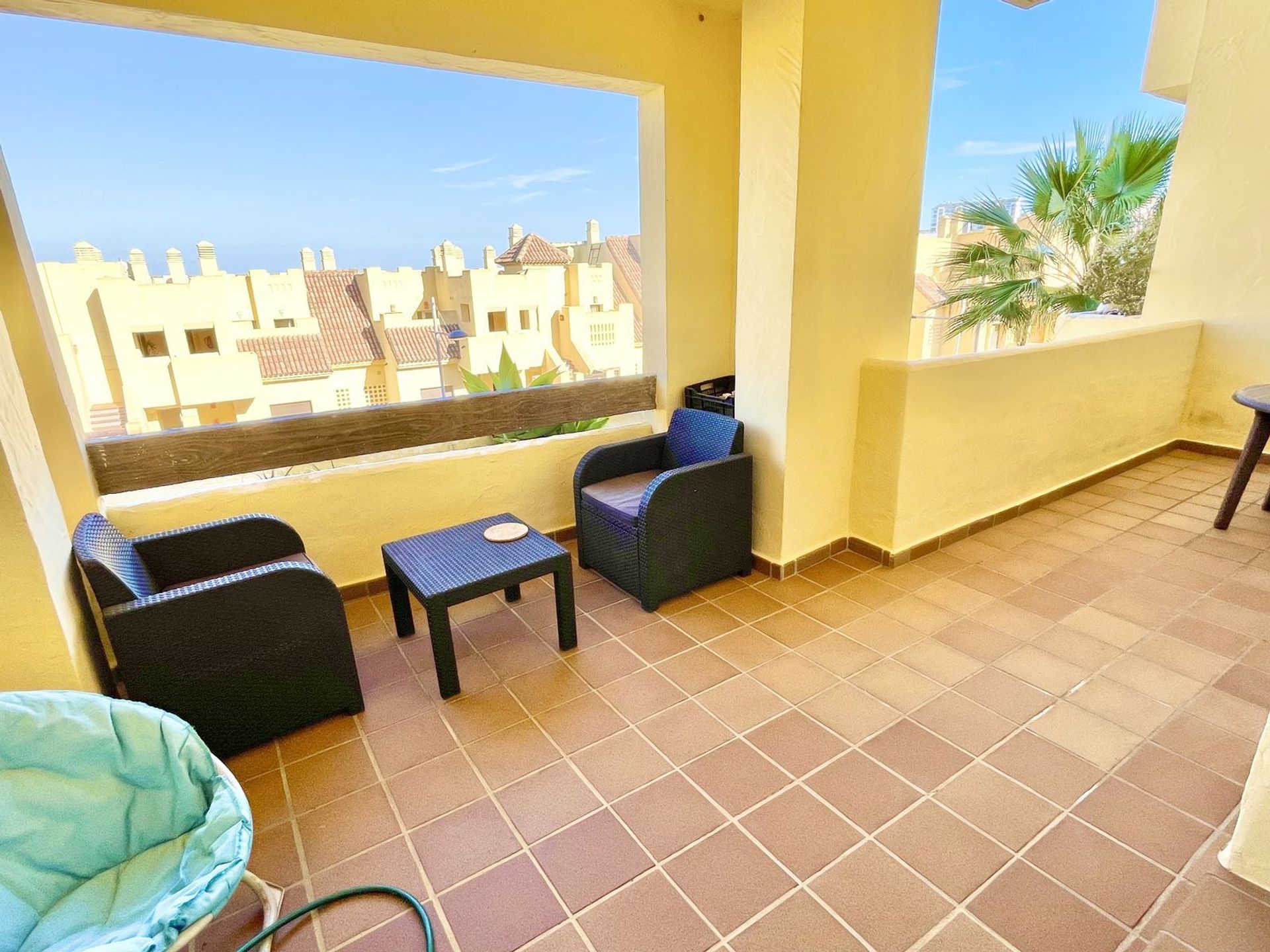 Condominio nel Puerto de la Duquesa, Andalusia 11732155