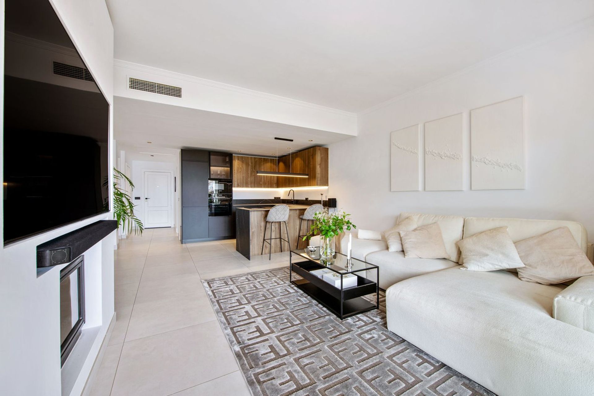 Condominium in Marbella, Andalusia 11732161