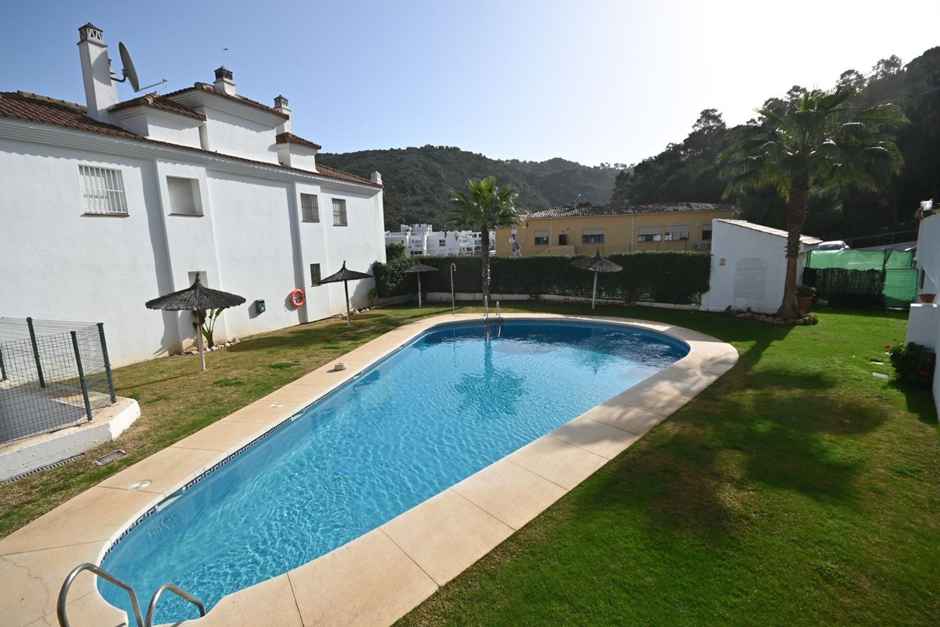 Condominio en Benahavís, Andalucía 11732530