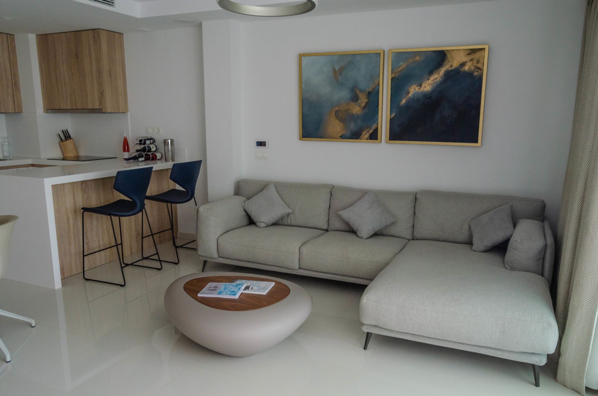 Condominium in La Atalaya, Andalucía 11732640