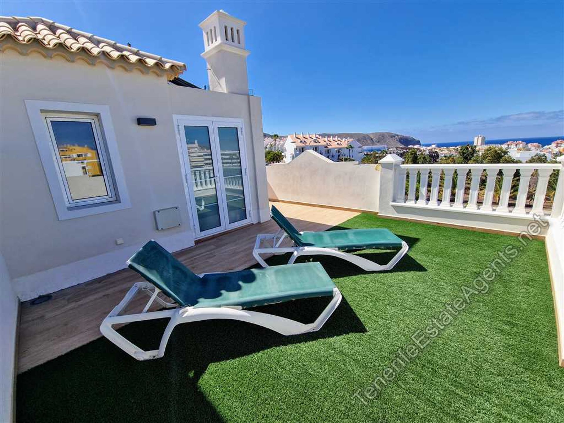 House in Los Cristianos, Canary Islands 11732777