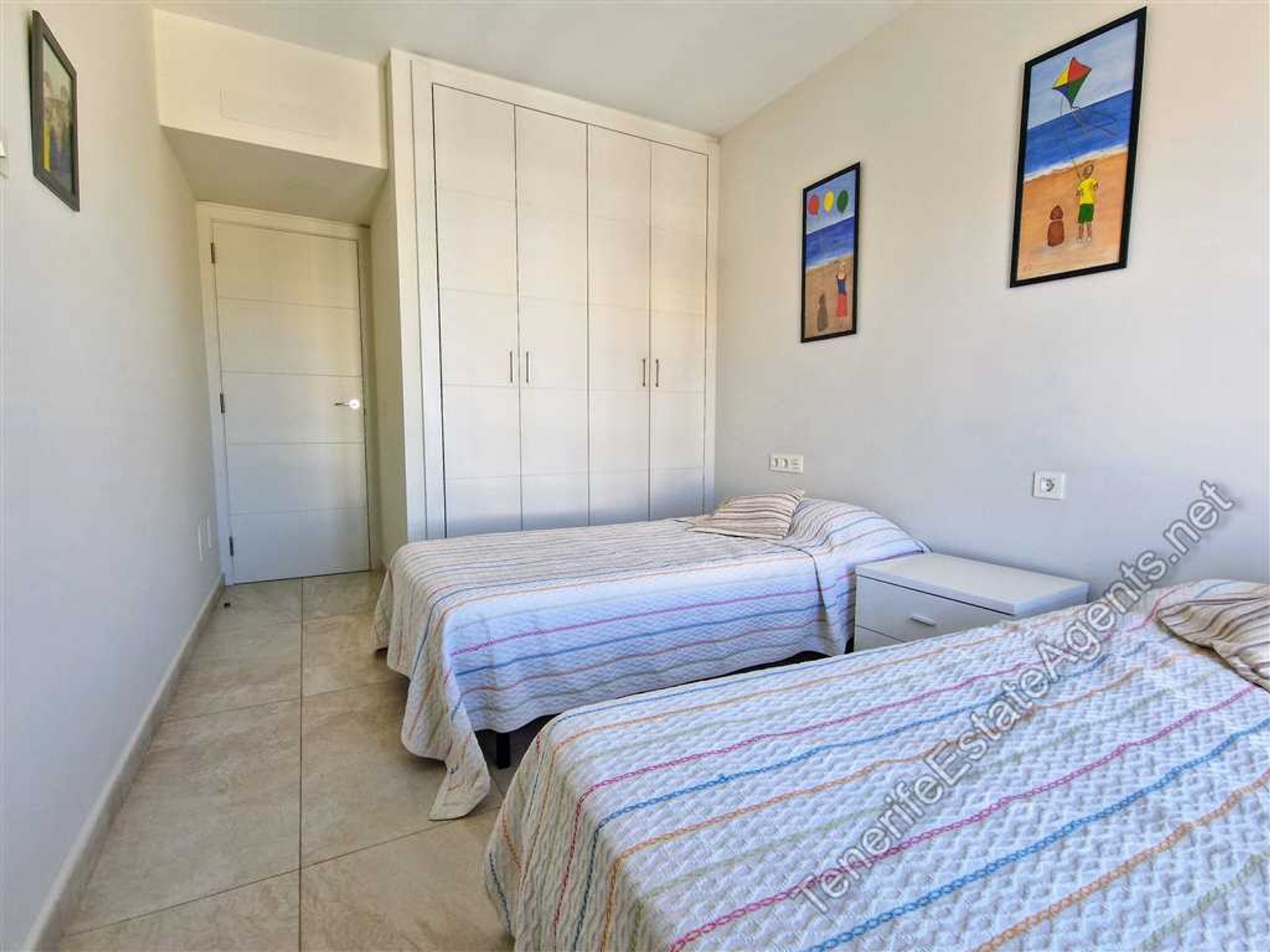 casa en Los Cristianos, Canary Islands 11732777