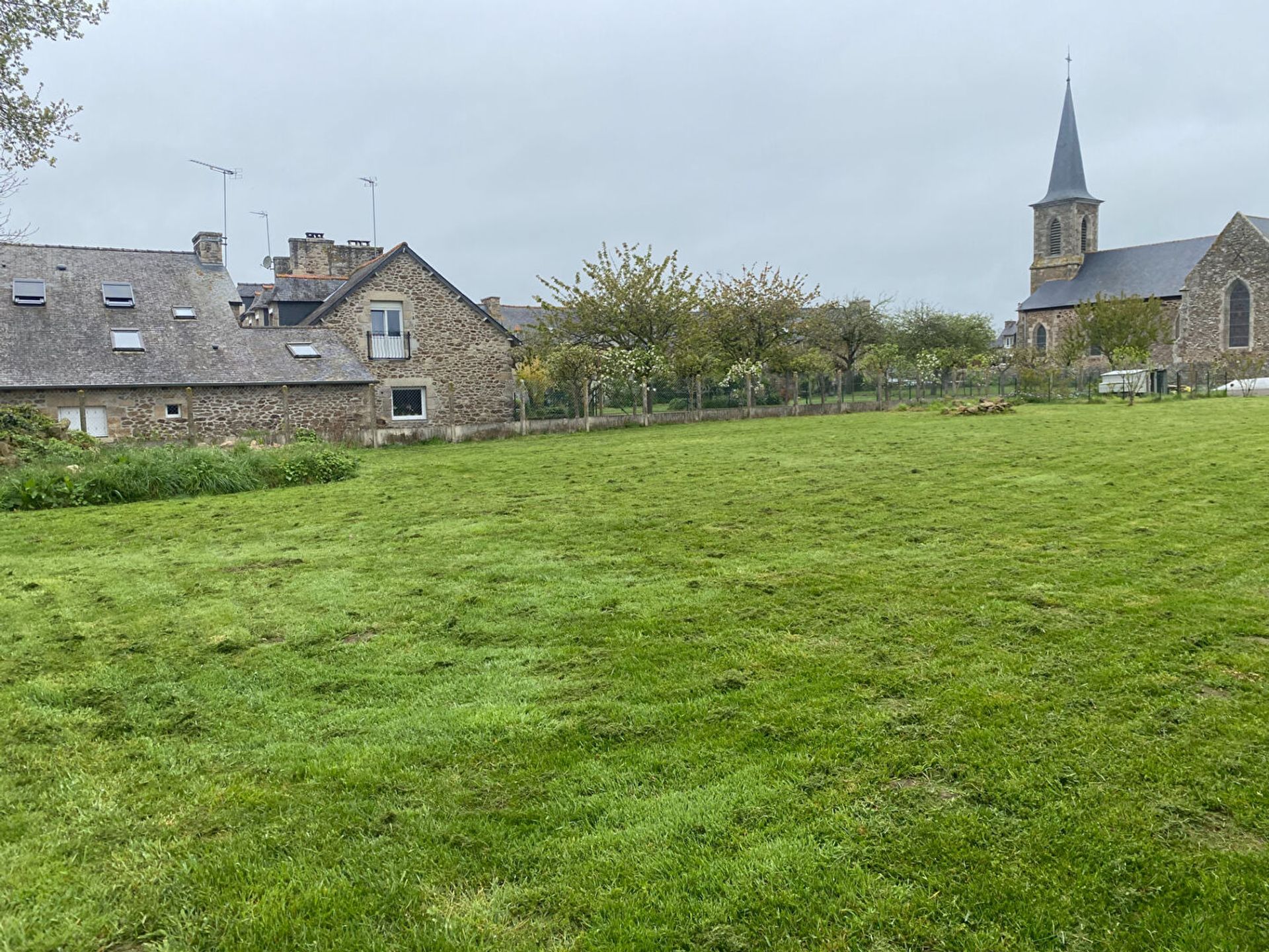 Tierra en Saint-Michel-de-Plélan, Bretaña 11732876