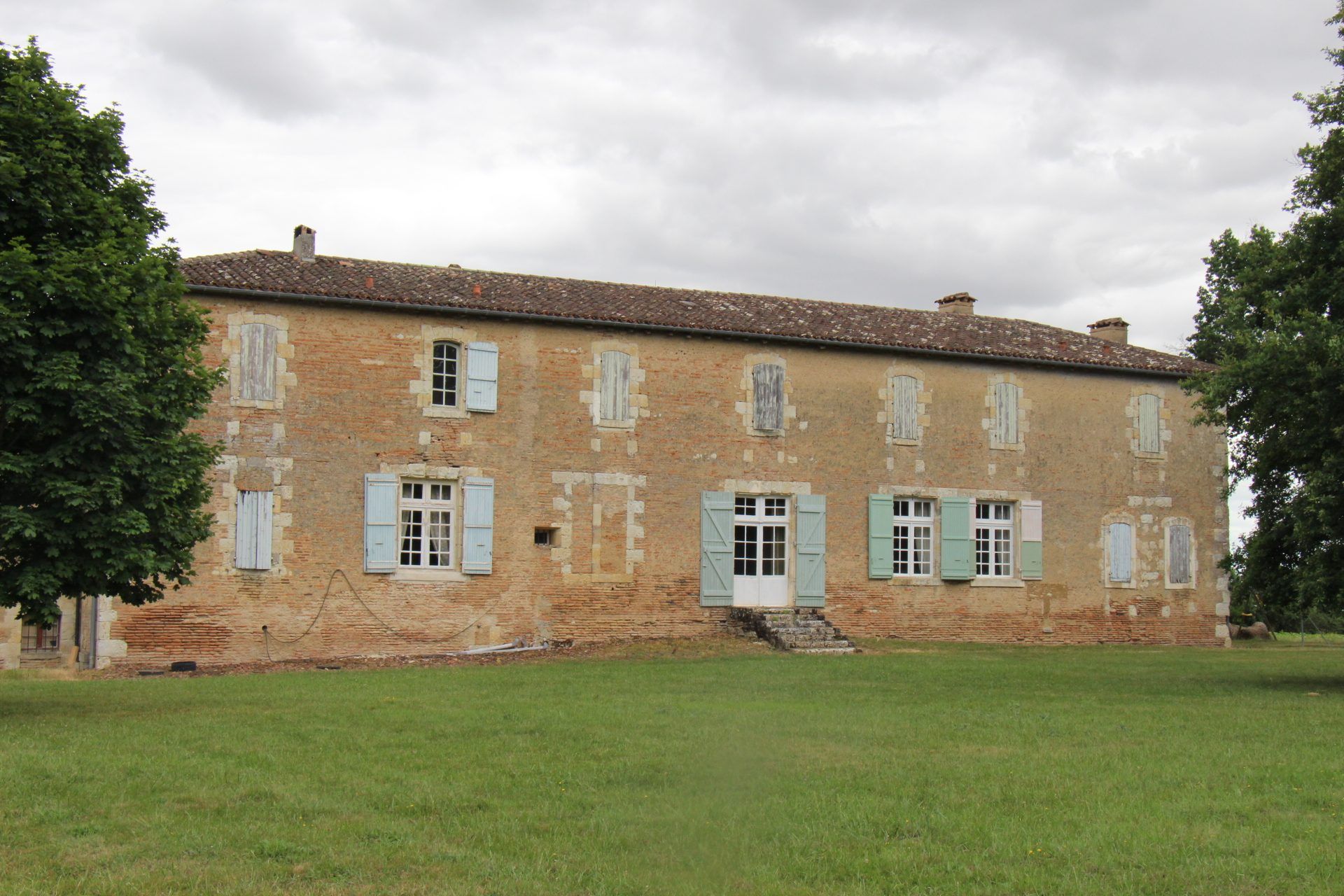 Rumah di Fleurance, Occitanie 11733140