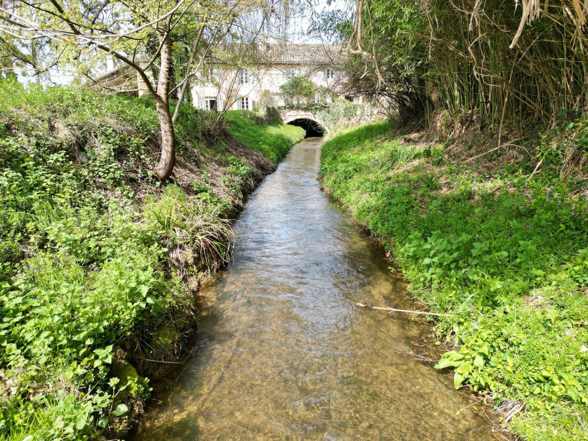 मकान में L'Isle-en-Dodon, Occitanie 11733178