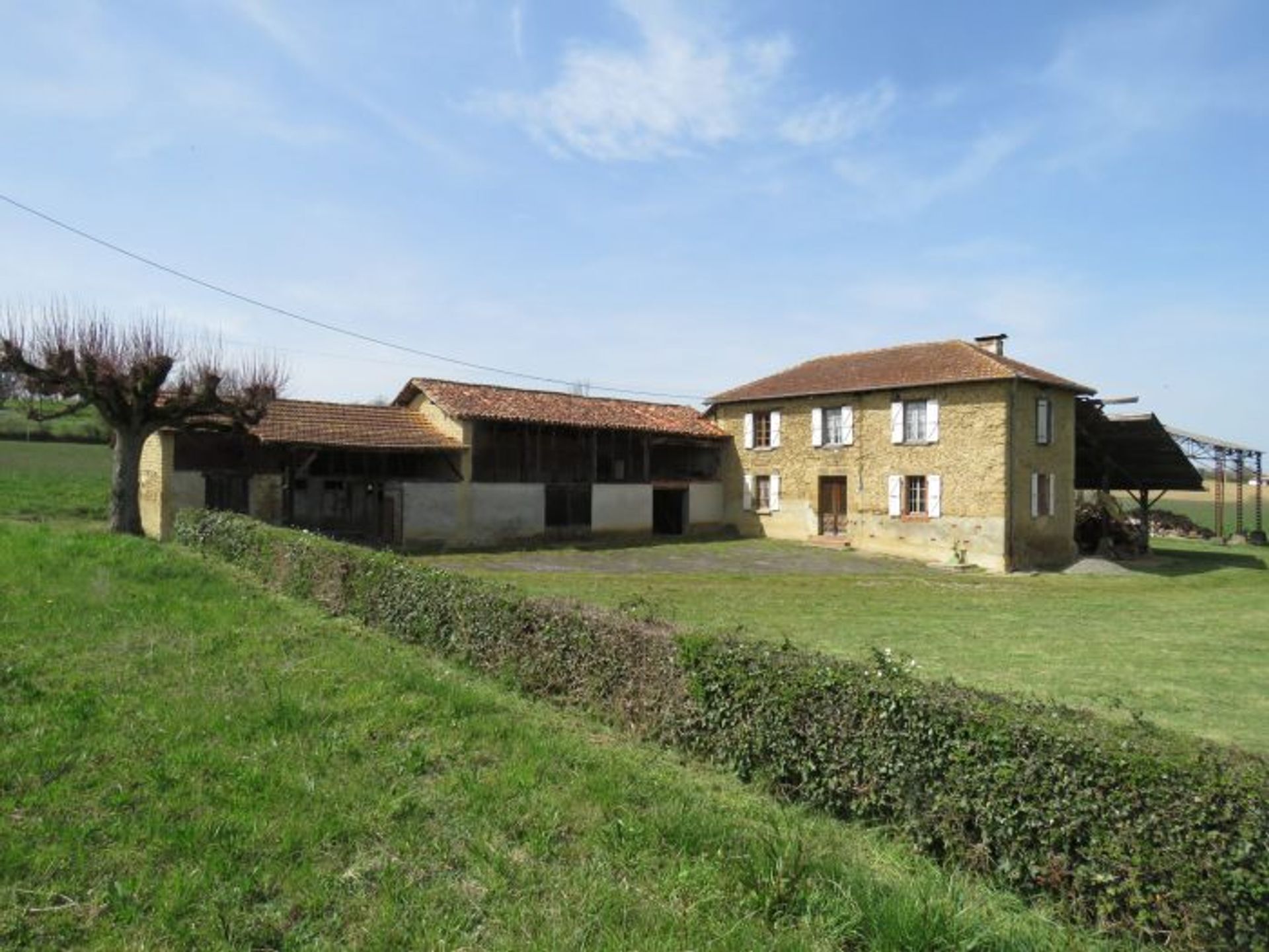 Будинок в Masseube, Occitanie 11733216