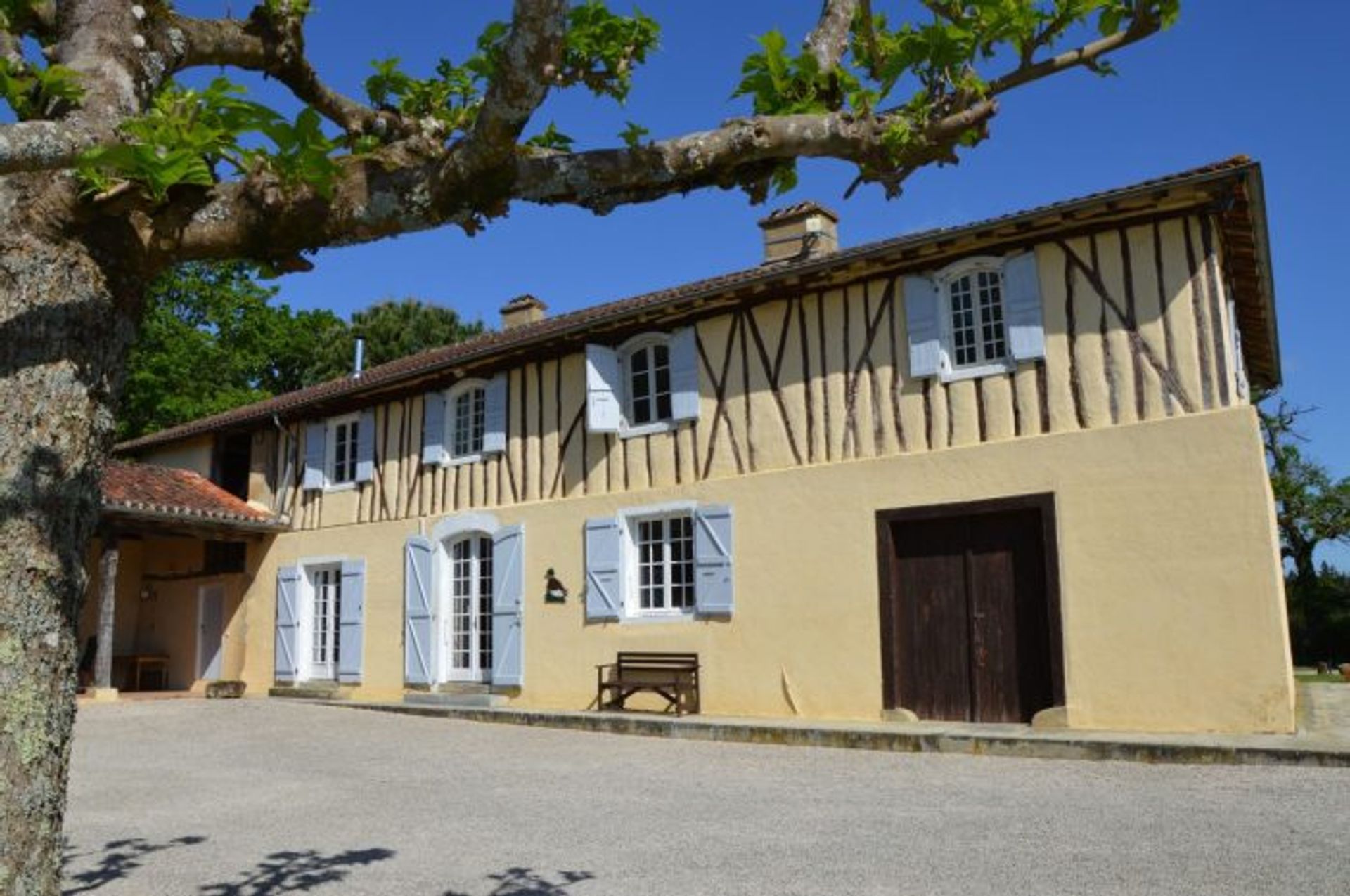 Hus i Masseube, Occitanie 11733226