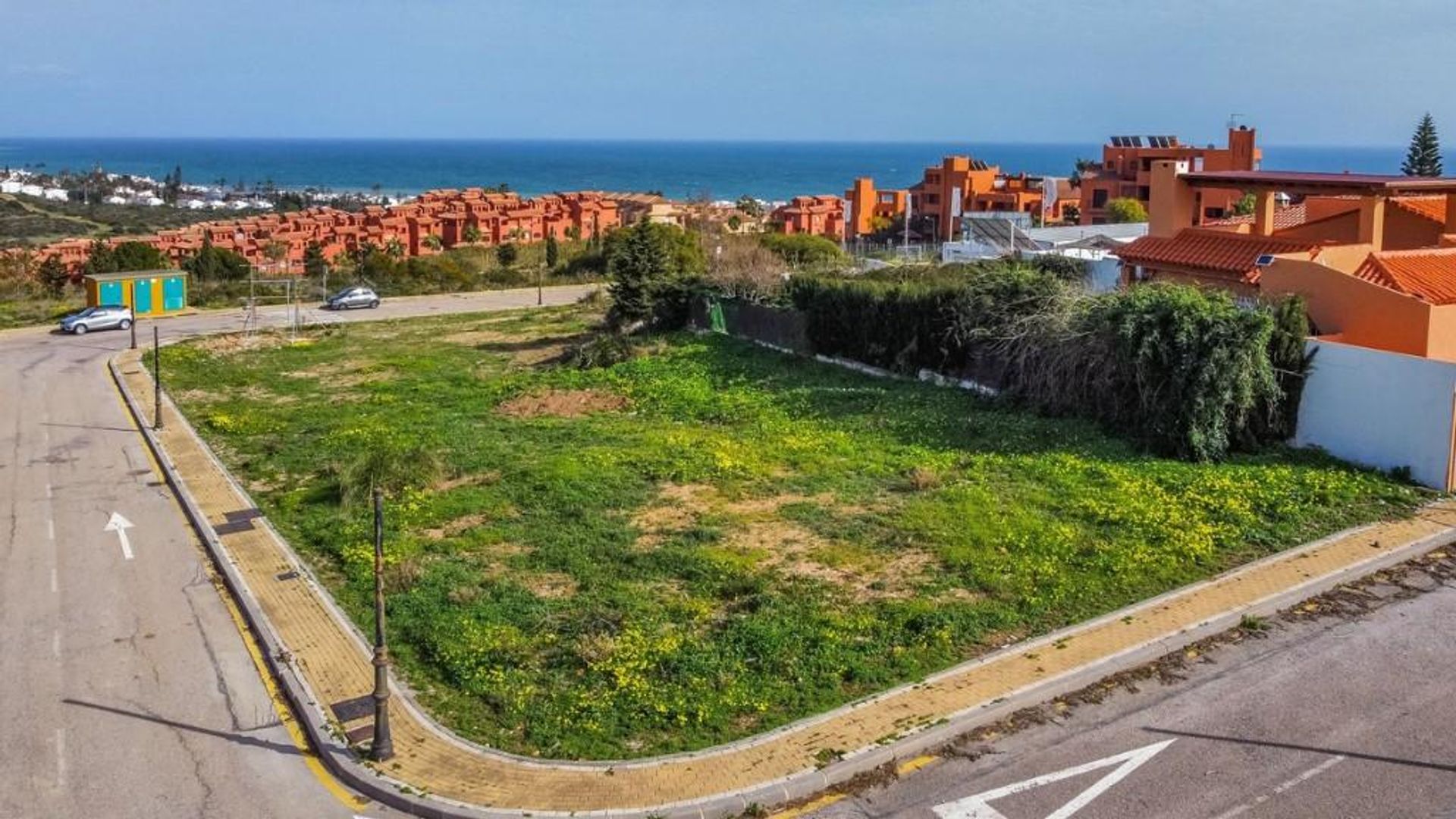 Land in Estepona, Andalusia 11733321