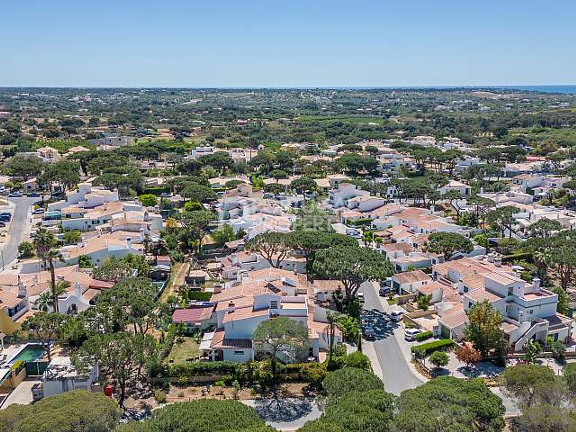 House in Quarteira, Faro 11733339