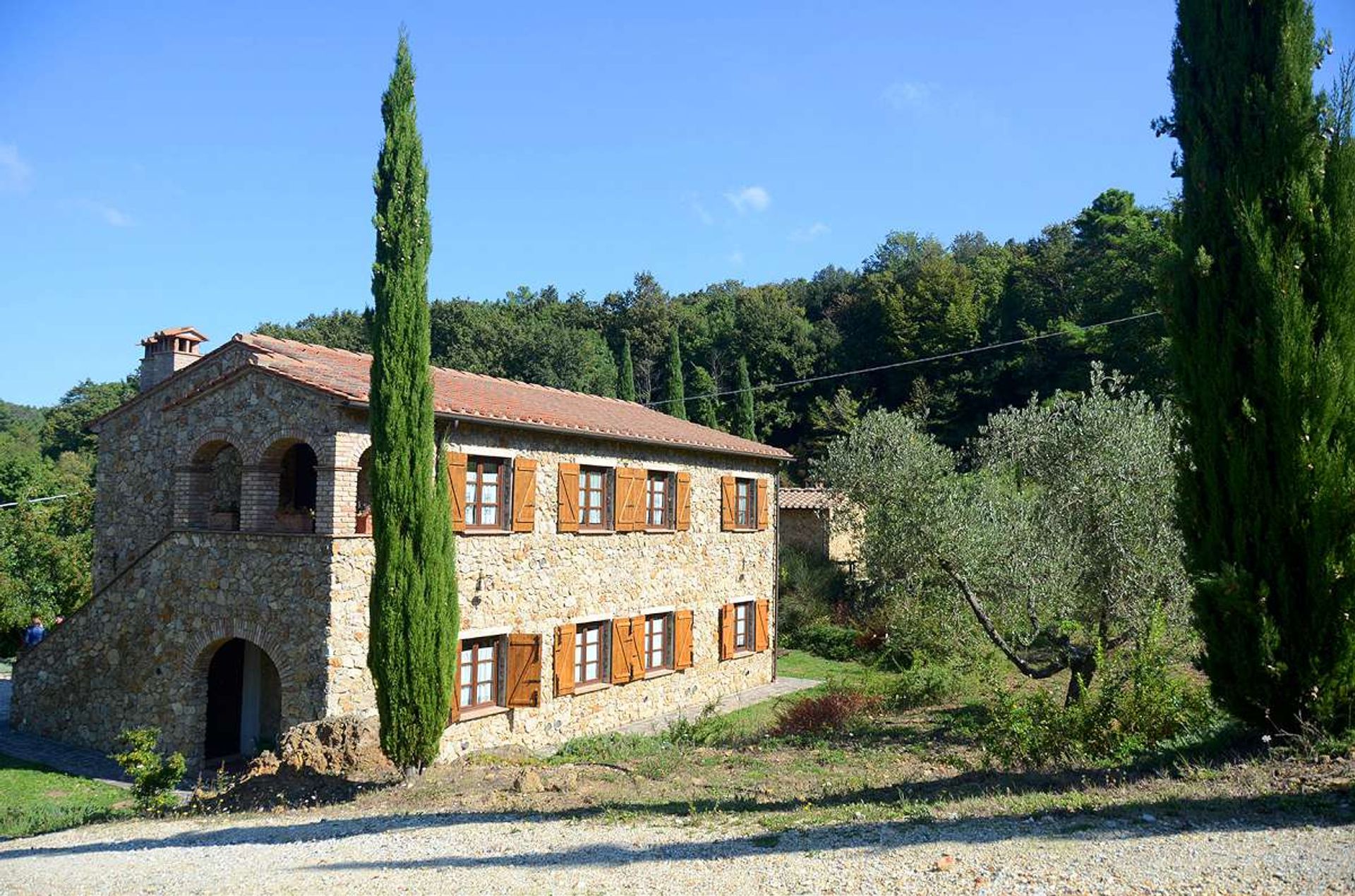 rumah dalam Chianni, Tuscany 11734397