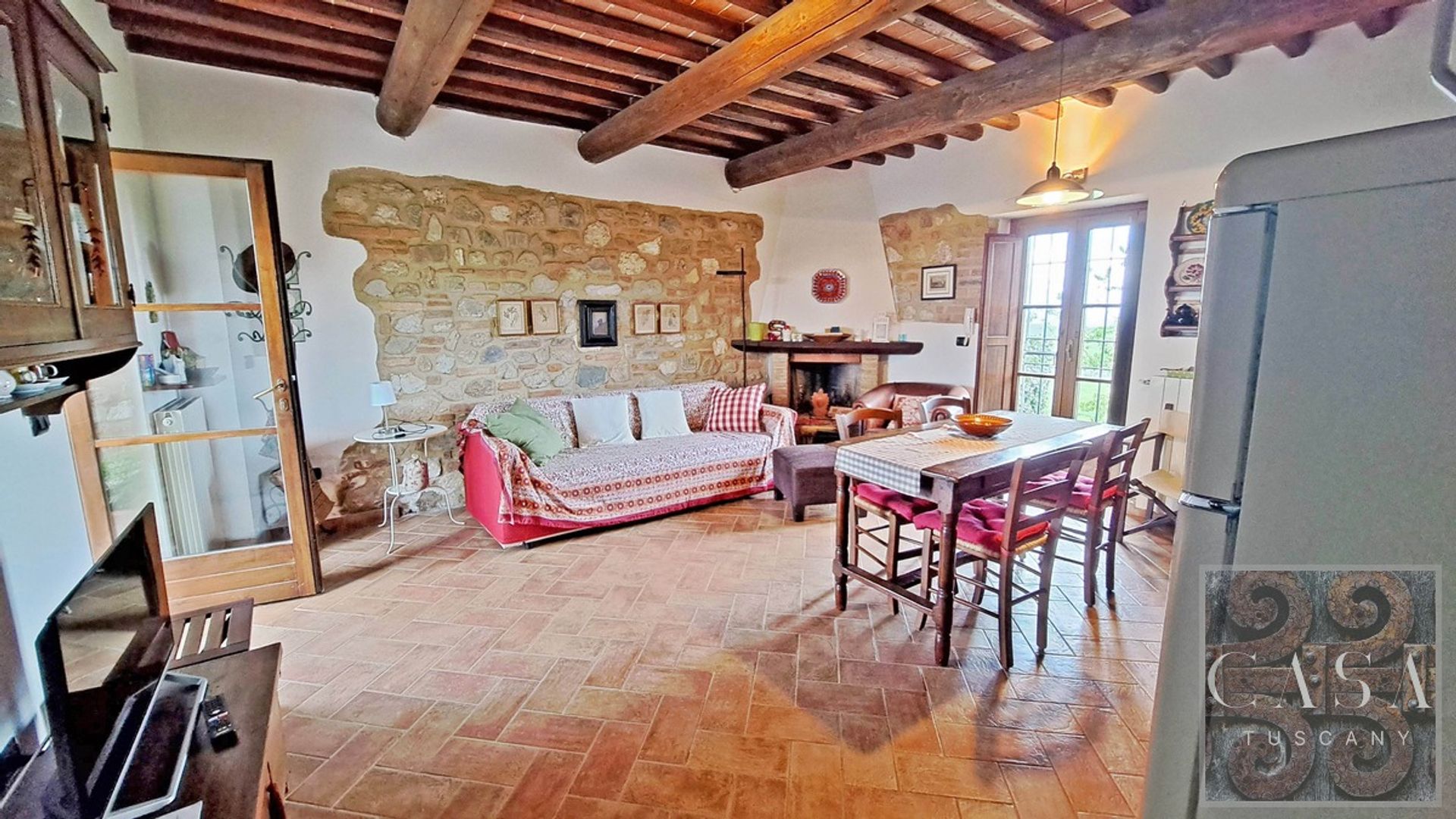 Condominium in San Gimignano, Tuscany 11734479