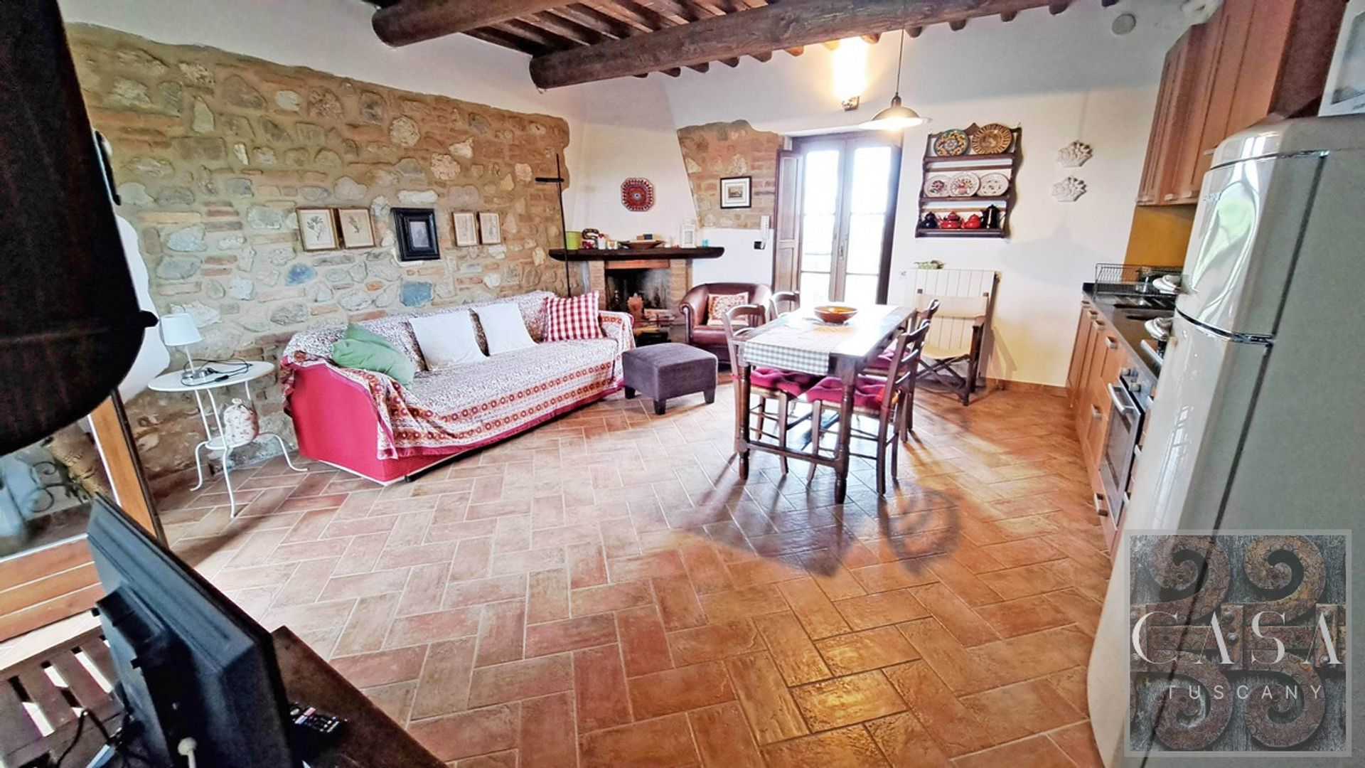 Condominium in San Gimignano, Tuscany 11734479