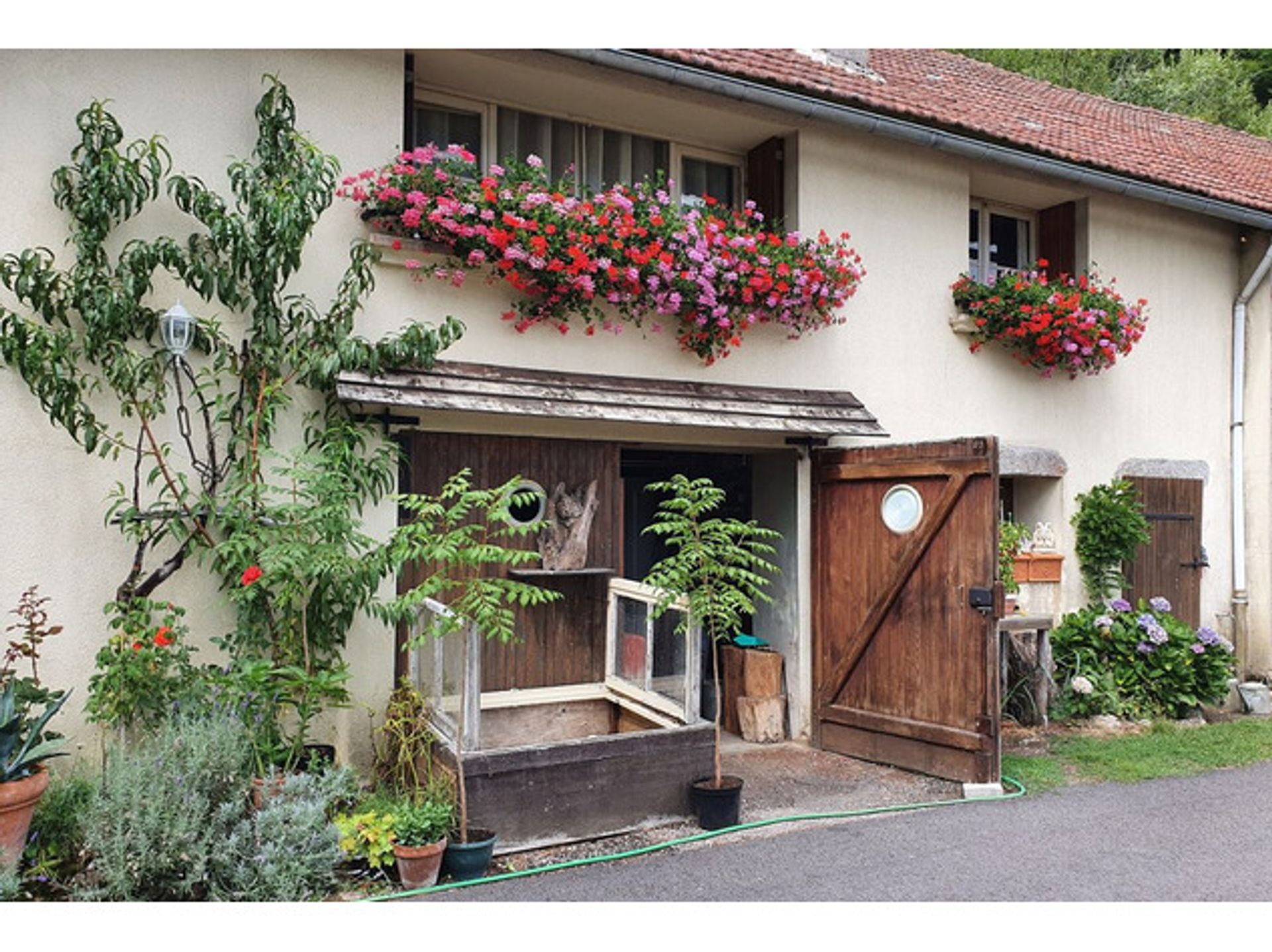 loger dans Menessaire, Bourgogne-Franche-Comté 11734856