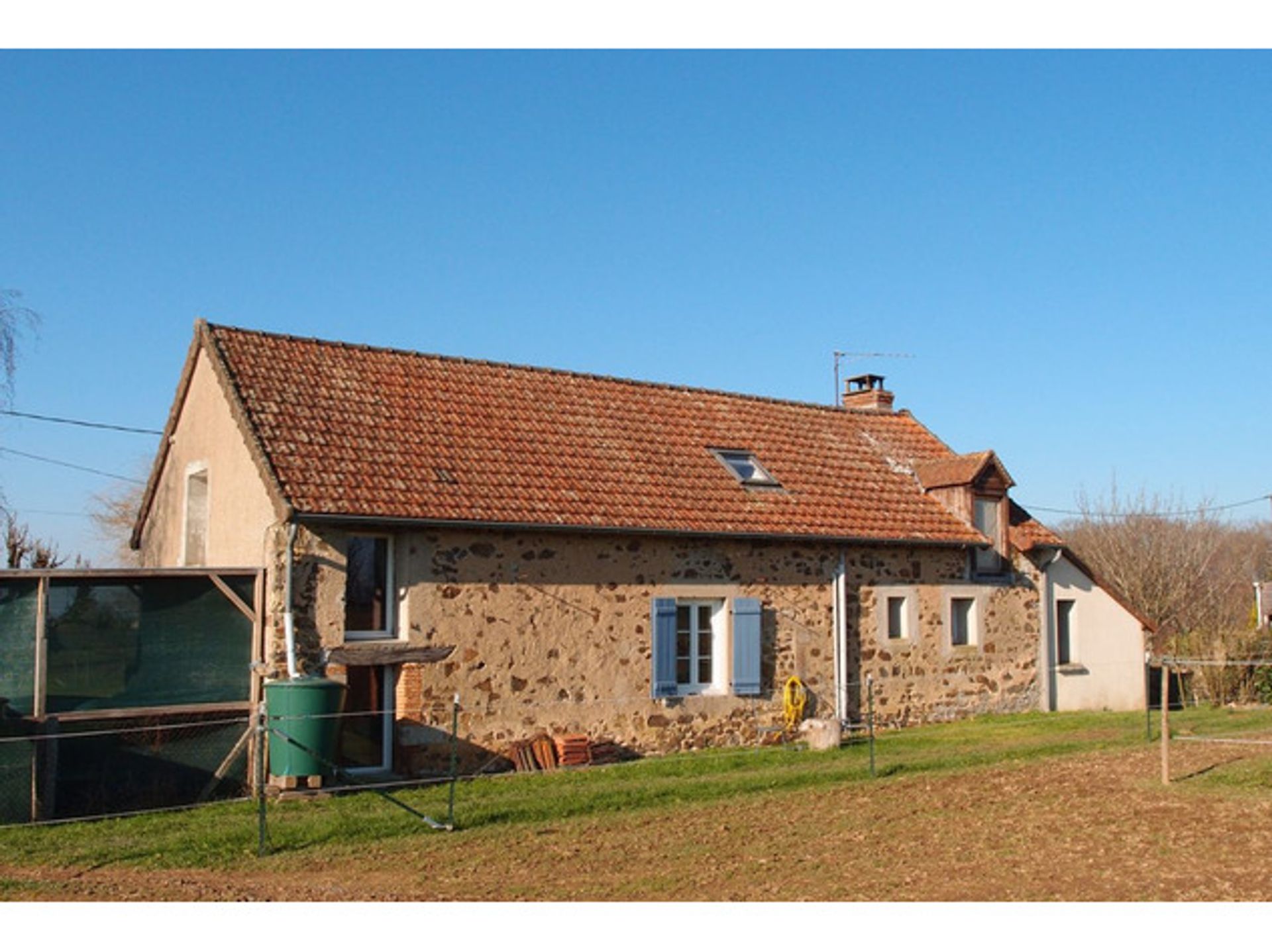 Кондоминиум в Poil, Bourgogne-Franche-Comté 11734860