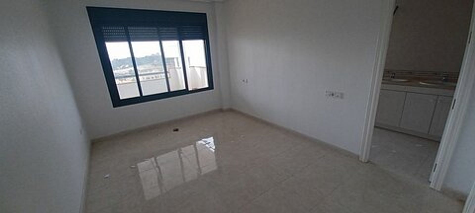 Condominium in Alicante, Valencia 11735667