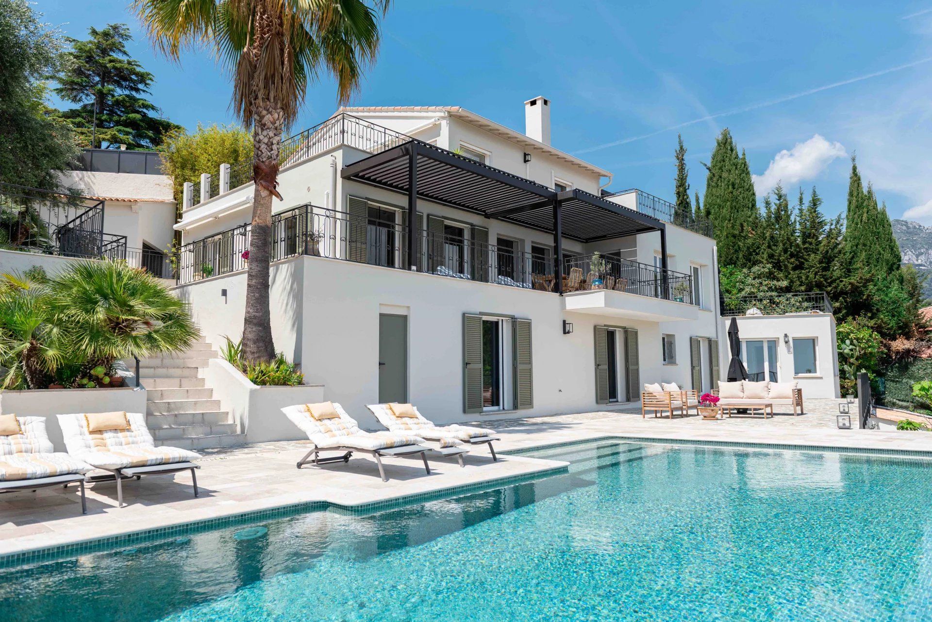 Huis in Menton, Provence-Alpes-Côte d'Azur 11736127