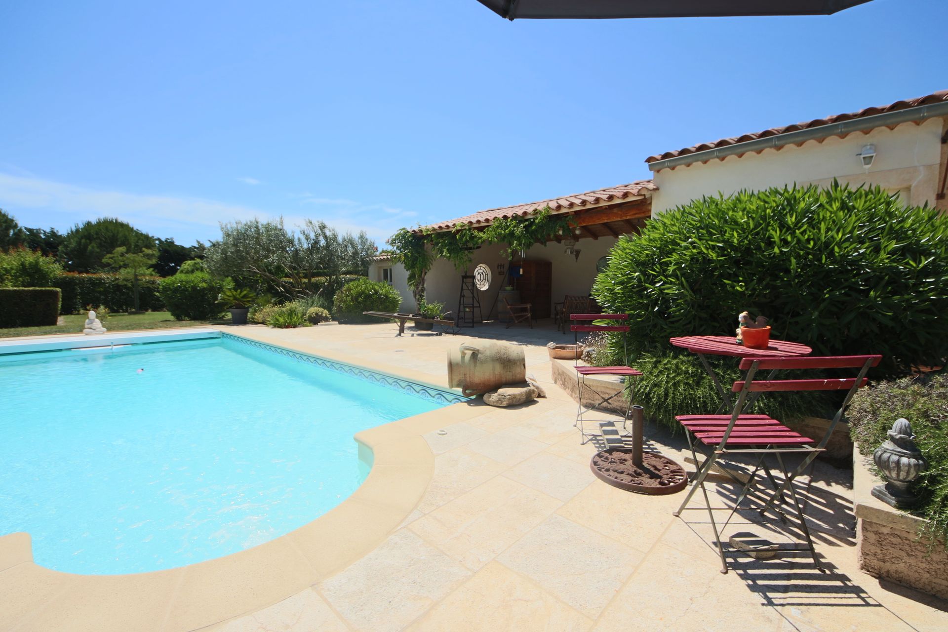 casa no Eyragues, Provence-Alpes-Cote d'Azur 11736313