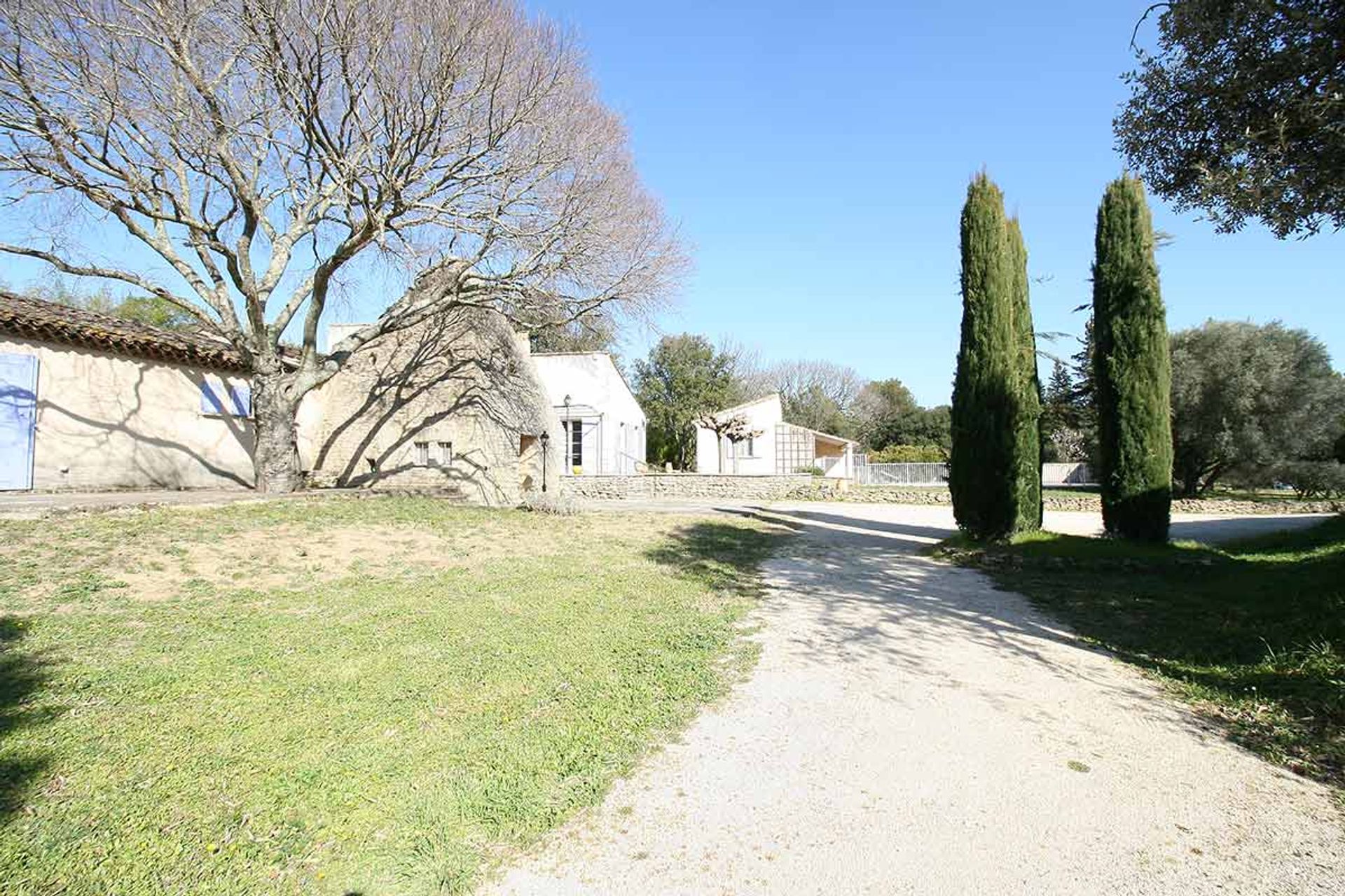 casa en Uzès, Occitanie 11736323