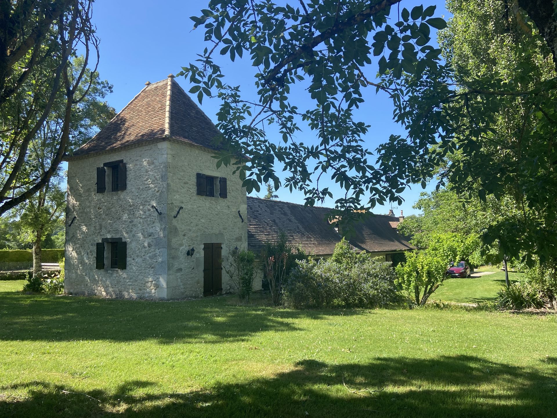 Будинок в Serres-et-Montguyard, Nouvelle-Aquitaine 11736649