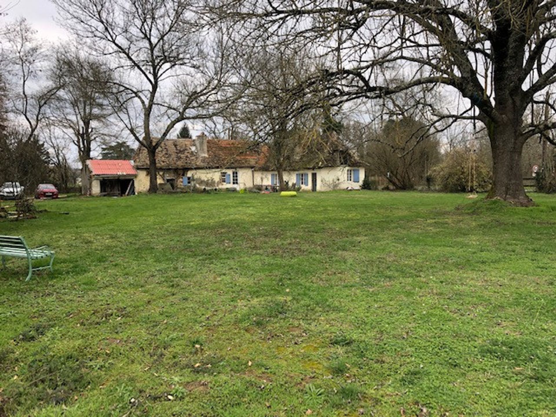 House in Montpon-Ménestérol, Nouvelle-Aquitaine 11736691