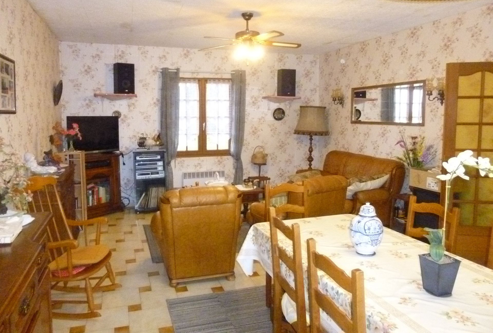 Hus i Meyrals, Nouvelle-Aquitaine 11736795