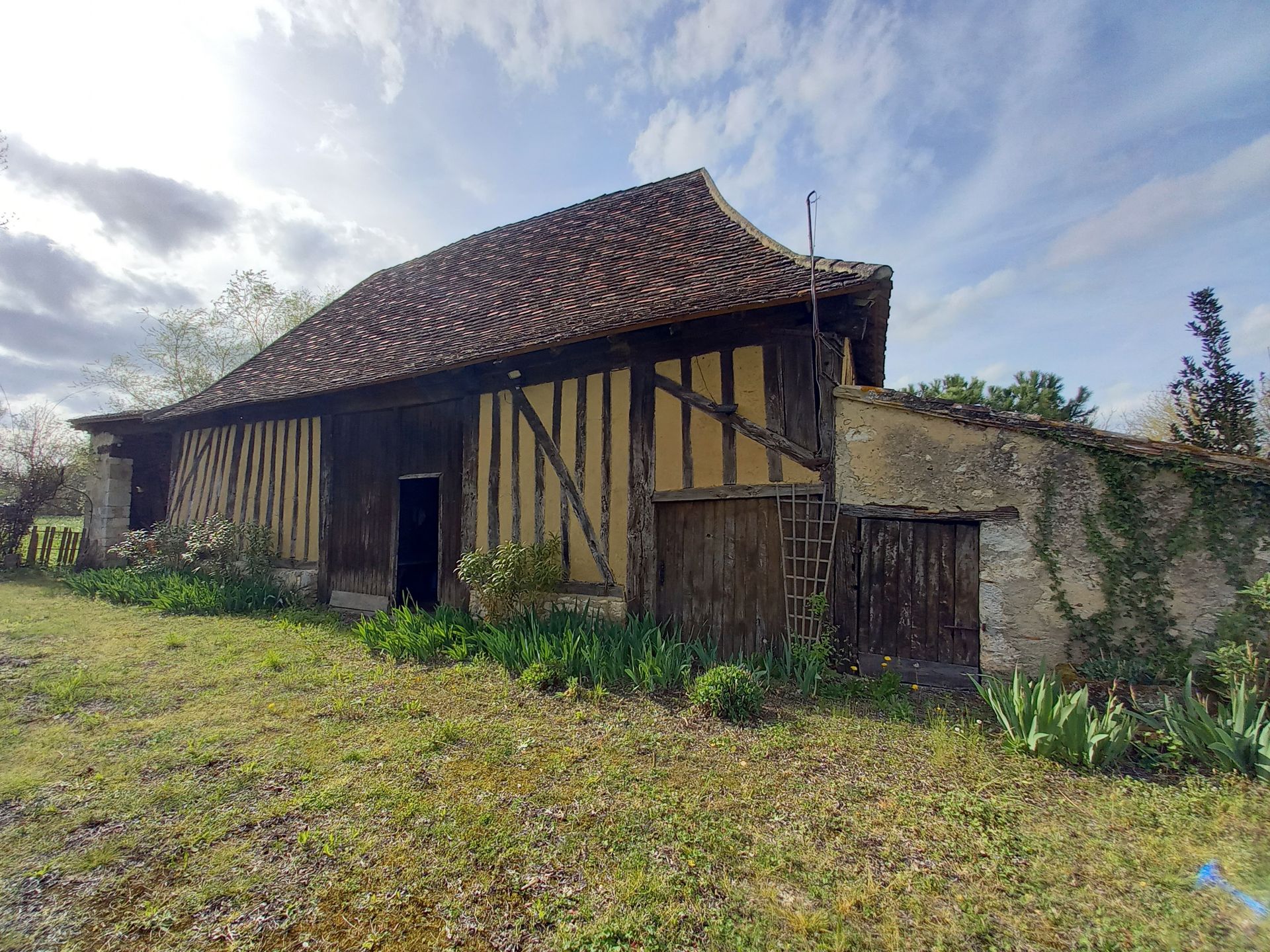 بيت في Issigeac, Nouvelle-Aquitaine 11736854