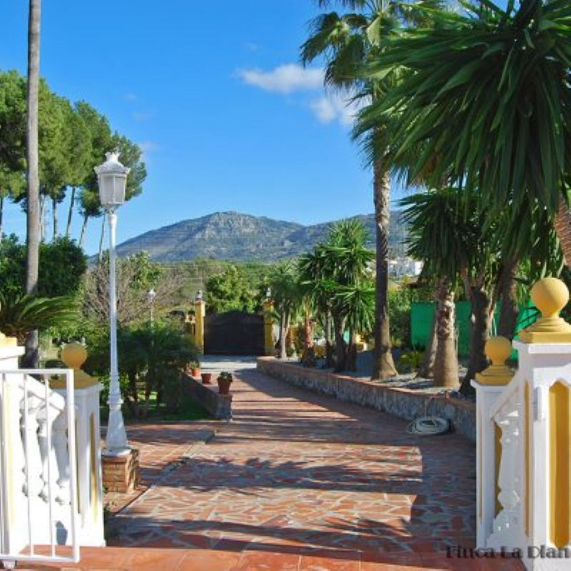 casa en Alhaurín de la Torre, Andalucía 11737009