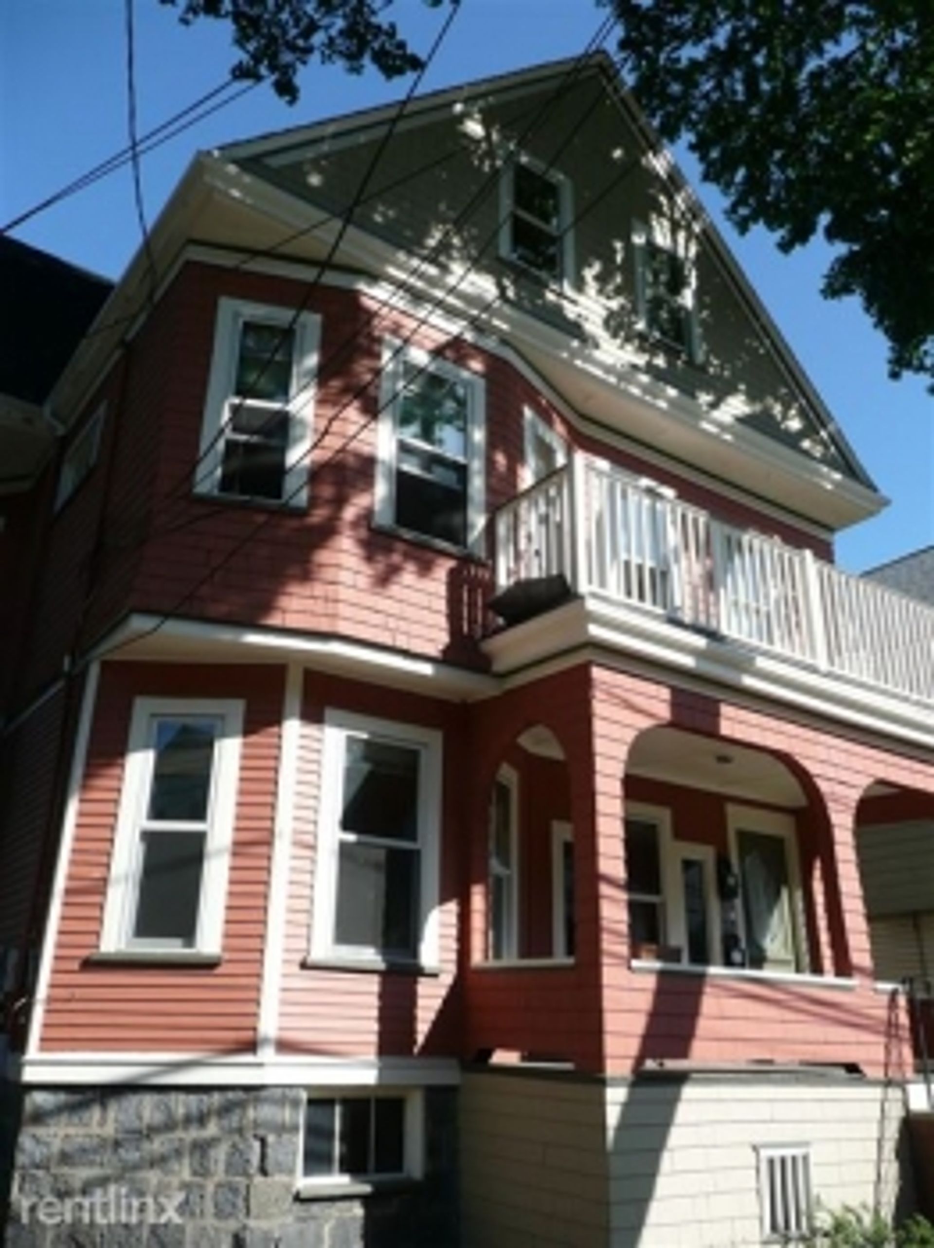 σπίτι σε Somerville, Massachusetts 11737119