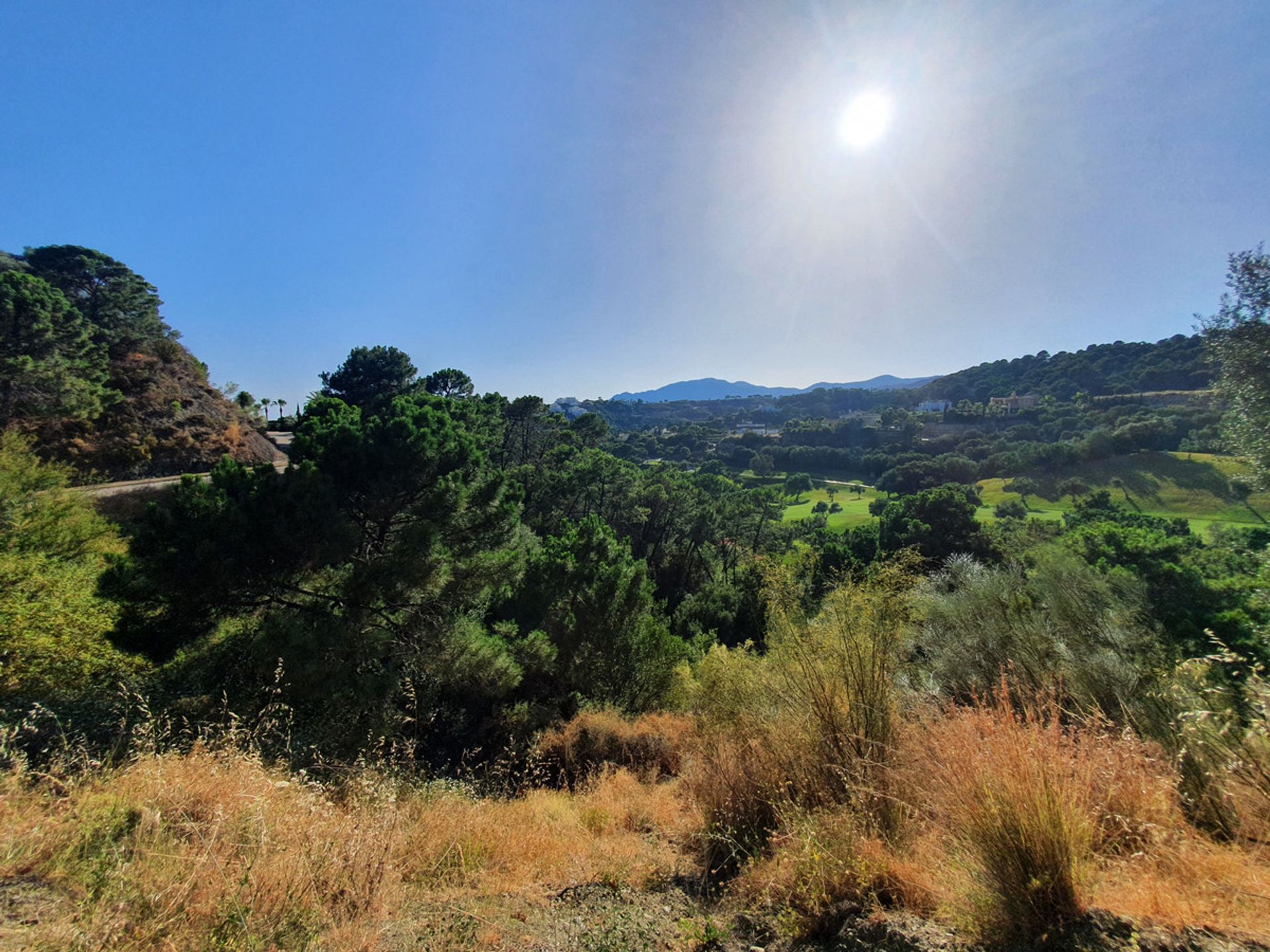 Tanah di Benahavis, Andalusia 11737308