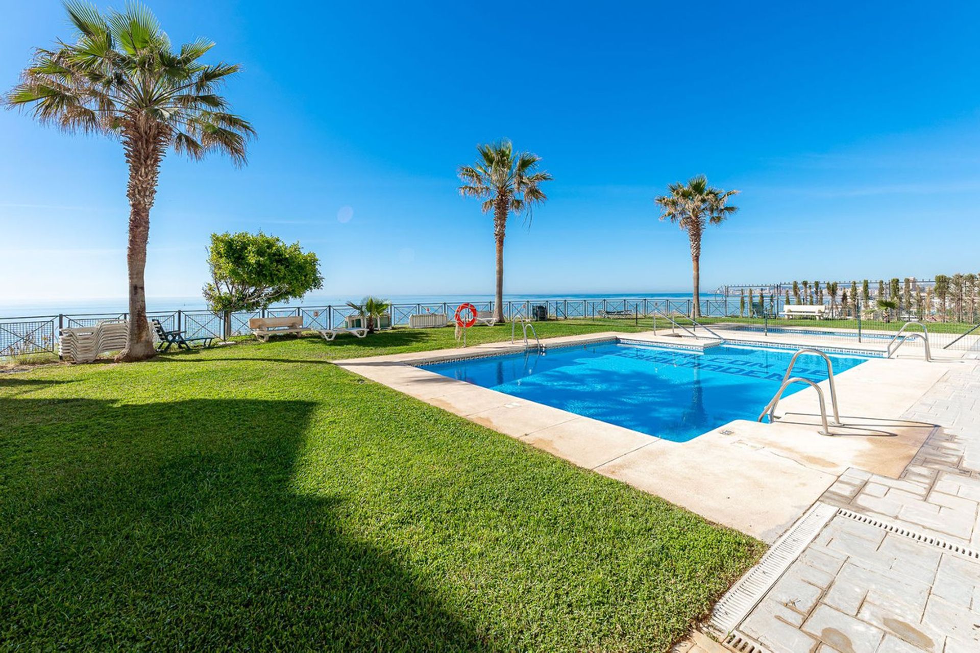 Condominio nel Benalmádena, Andalusia 11737620