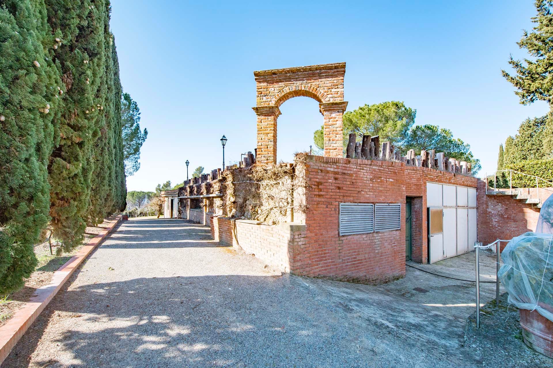 House in San Miniato, Tuscany 11738147