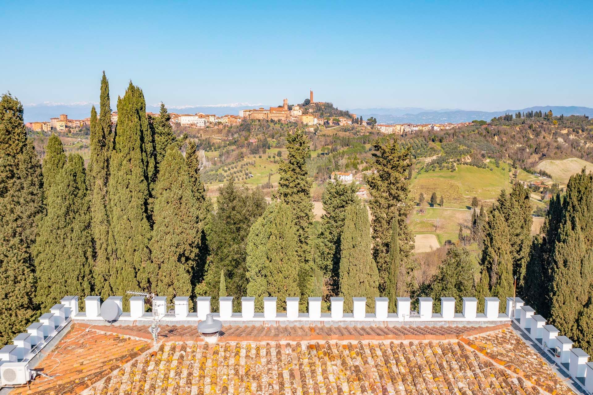 بيت في San Miniato, Tuscany 11738147