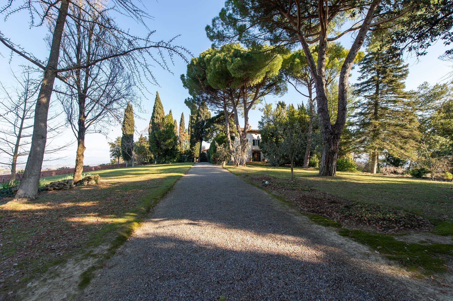 Autre dans San Miniato, Tuscany 11738161