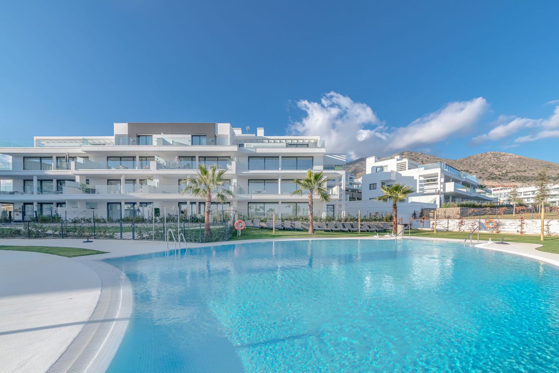 Condominium in Benalmádena, Andalucía 11738370