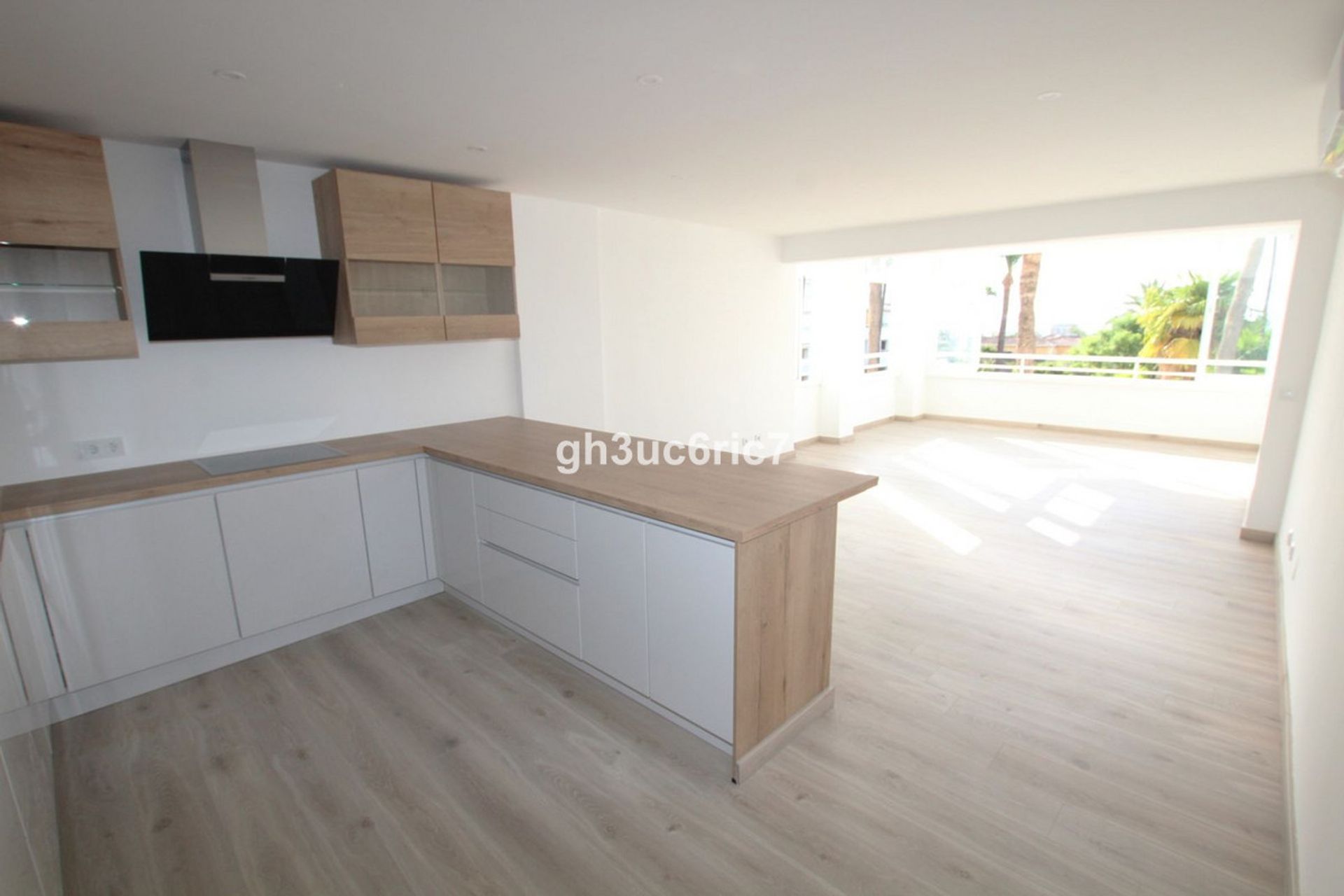 Condominium in Moncloa, Madrid 11739362