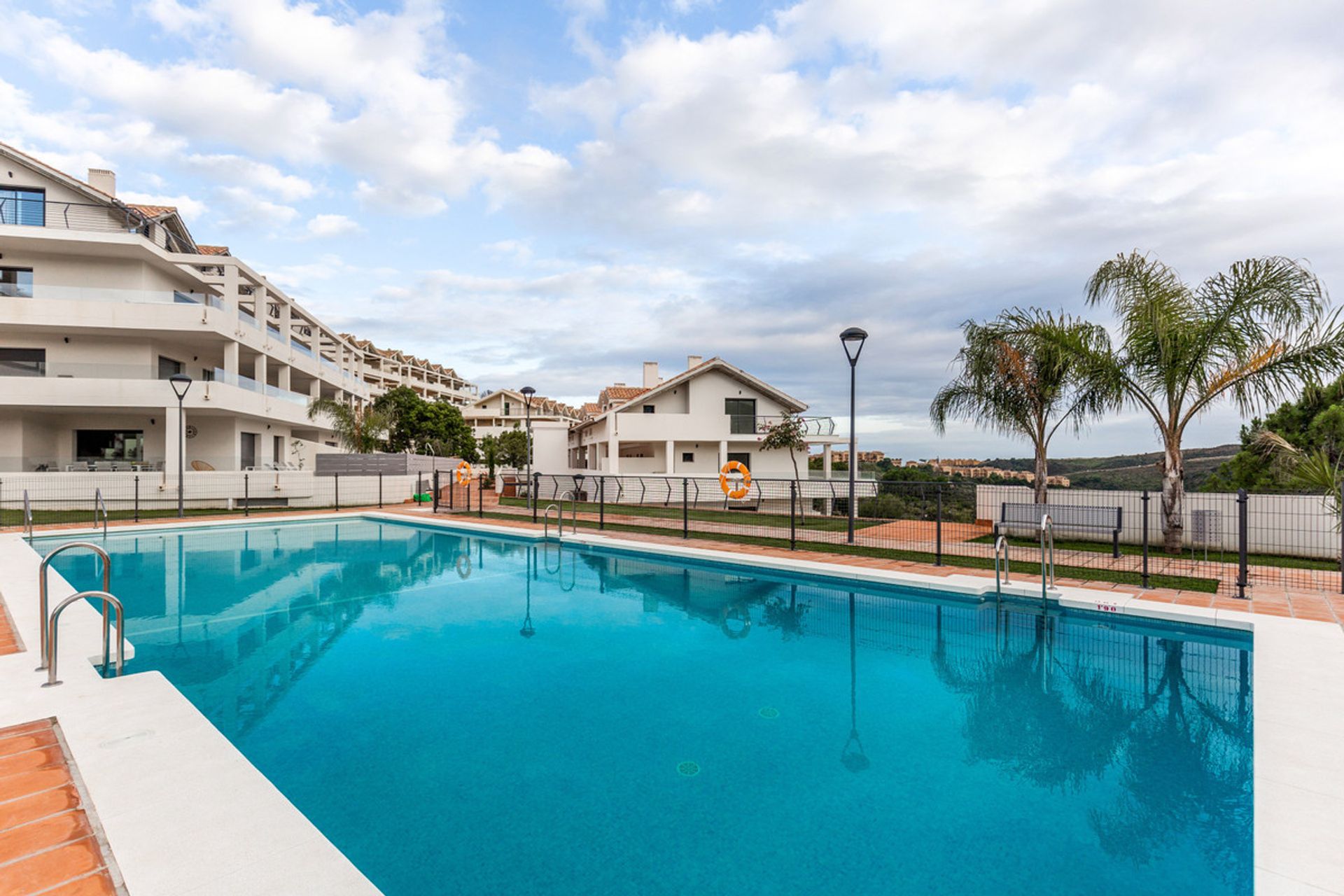 Condominio nel Estepona, Andalucía 11739646