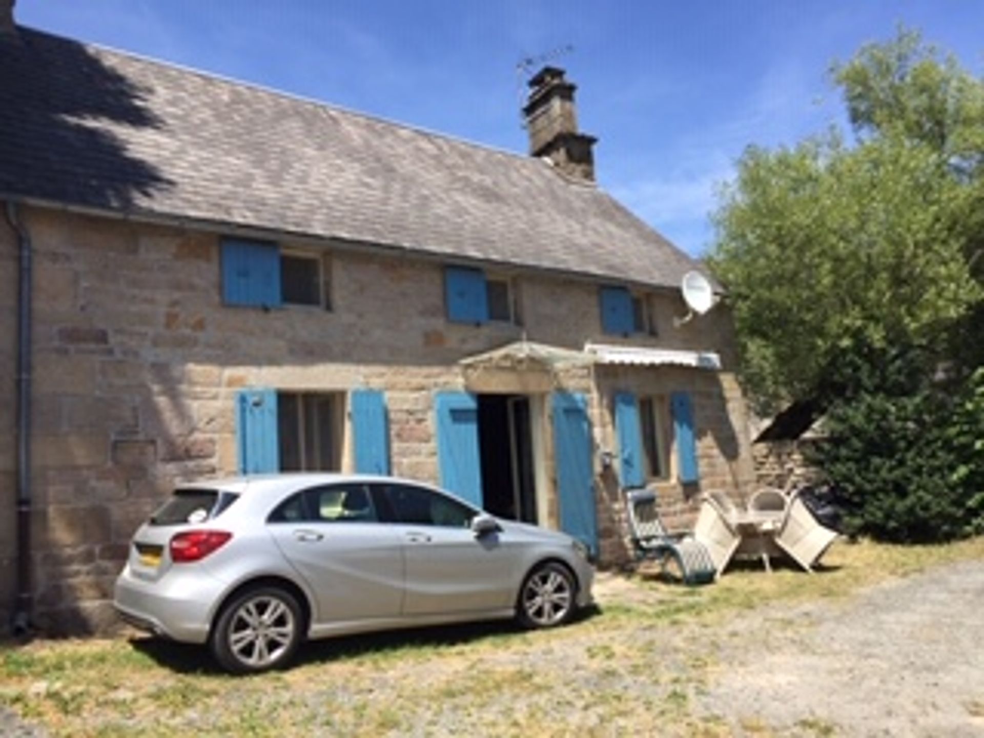 Huis in Peyrelevade, Nouvelle-Aquitanië 11739730