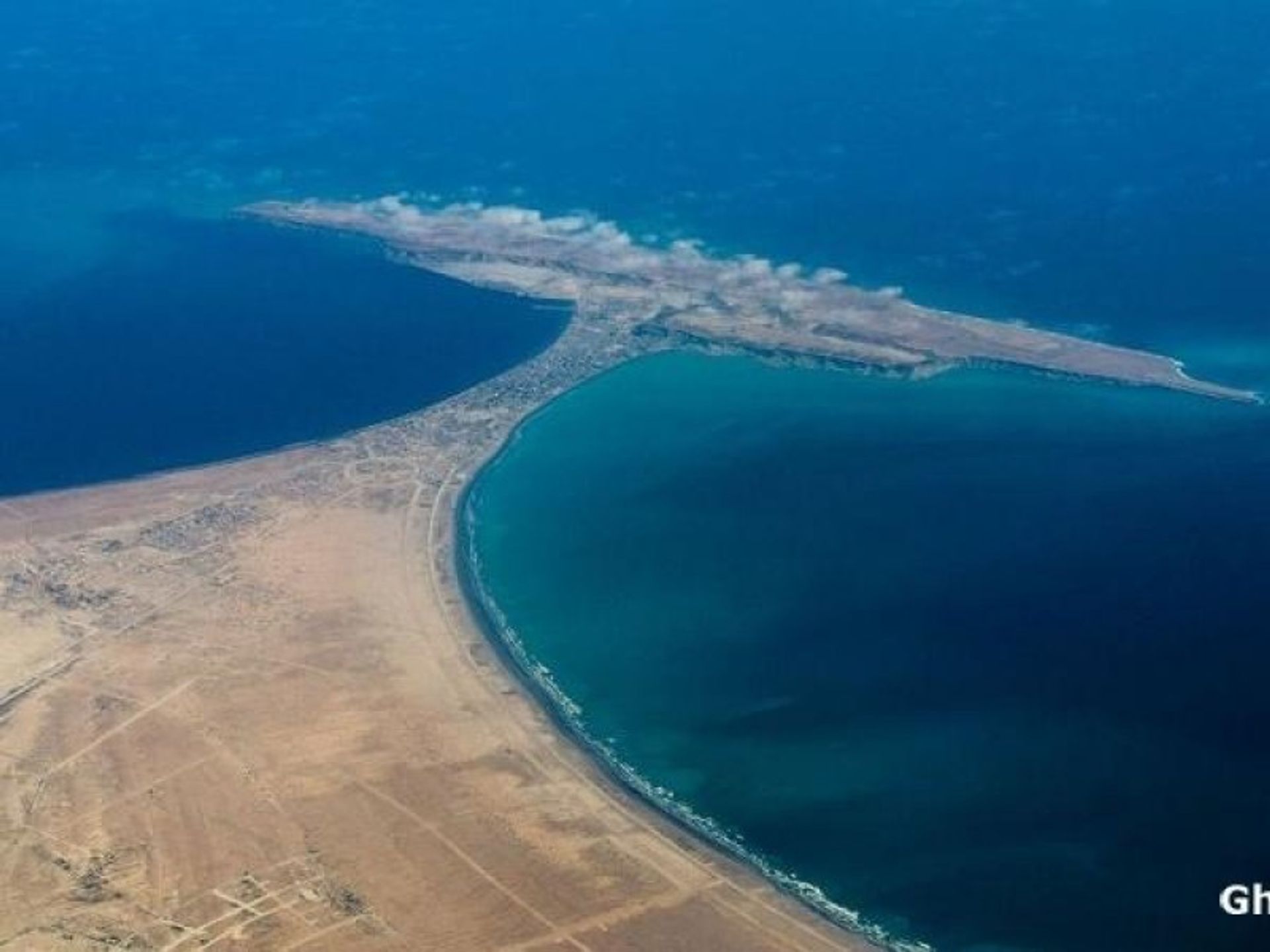 Maa sisään Gwadar, Balochistan 11739768