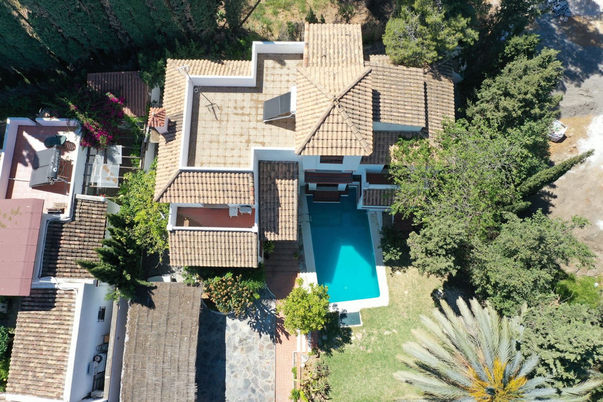 Haus im Estepona, Andalucía 11739788