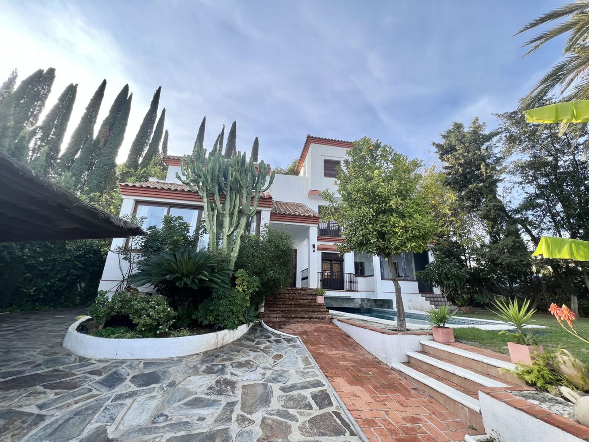 Haus im Estepona, Andalucía 11739788